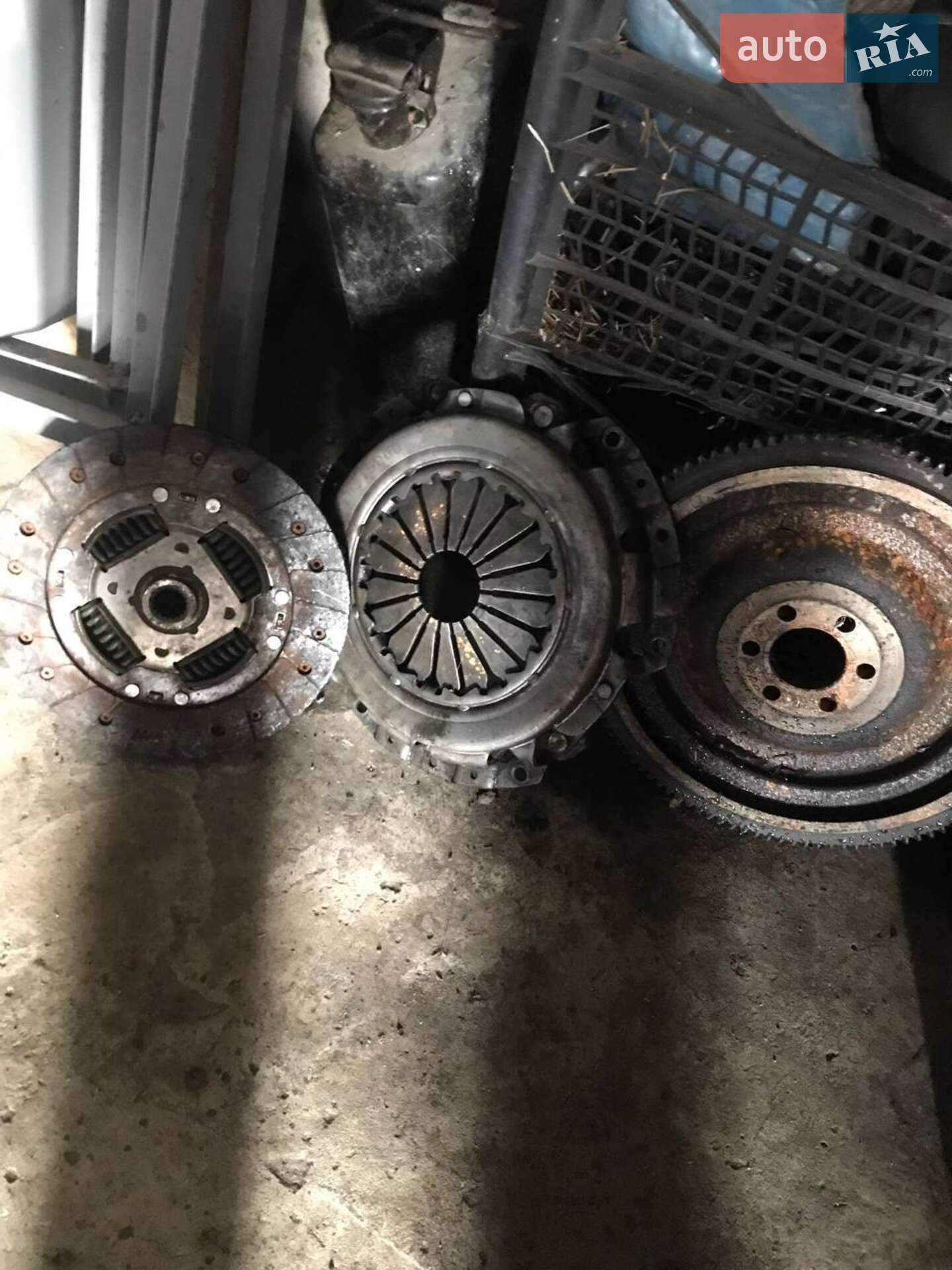 Nissan Bluebird 1986 VIN JN100YU11U0009217 фото оголошення 10 з 11