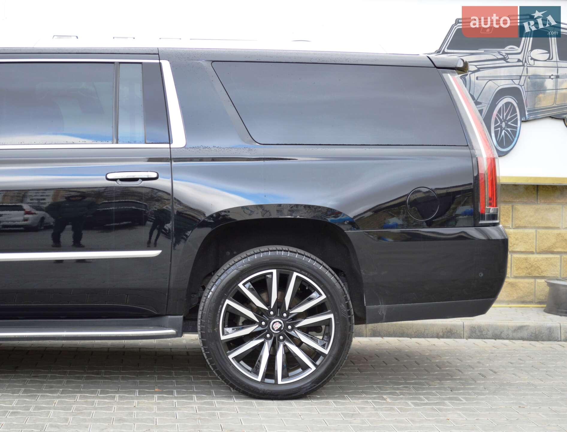 Cadillac Escalade 2017 VIN 1GYS4HKJ7JR115333 фото оголошення 11 з 67