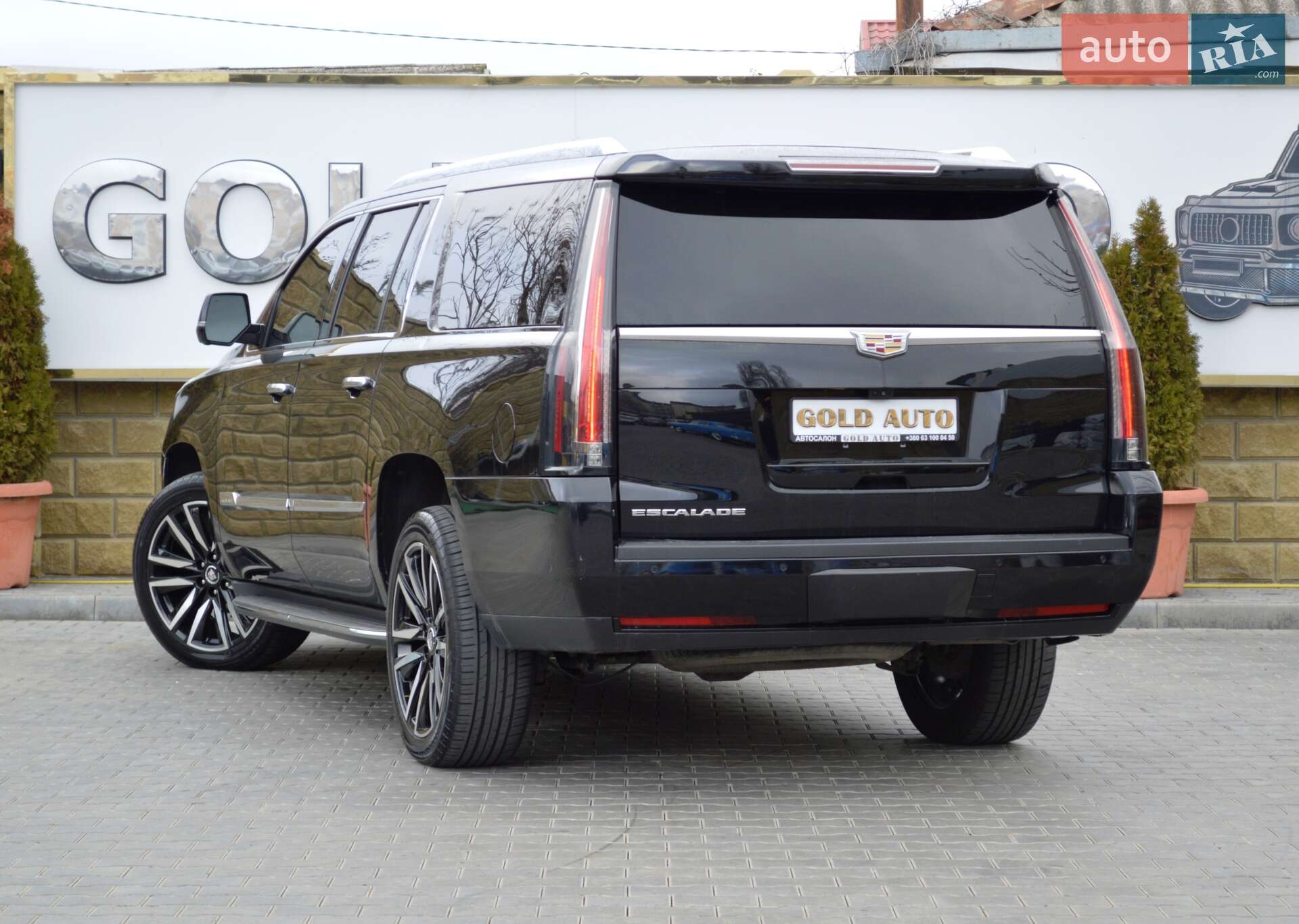Cadillac Escalade 2017 VIN 1GYS4HKJ7JR115333 фото оголошення 14 з 67