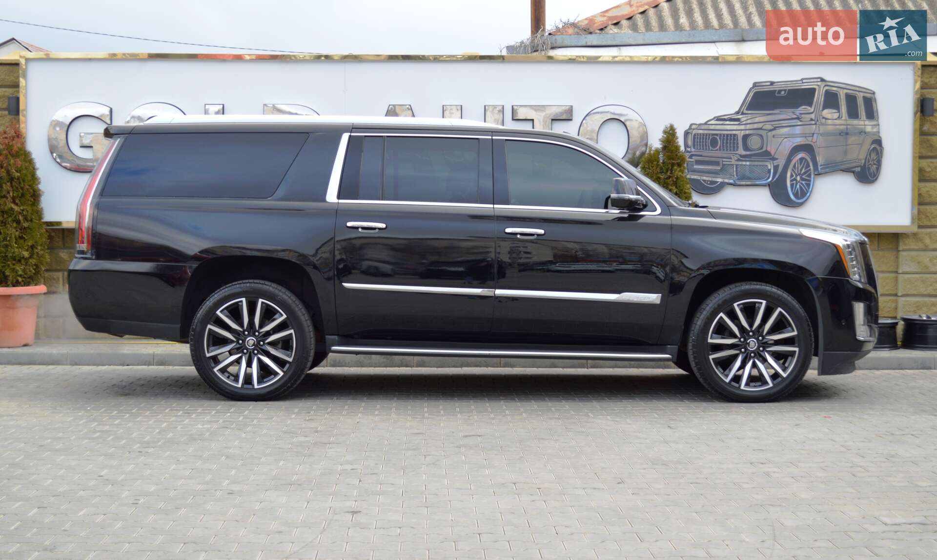 Cadillac Escalade 2017 VIN 1GYS4HKJ7JR115333 фото оголошення 19 з 67