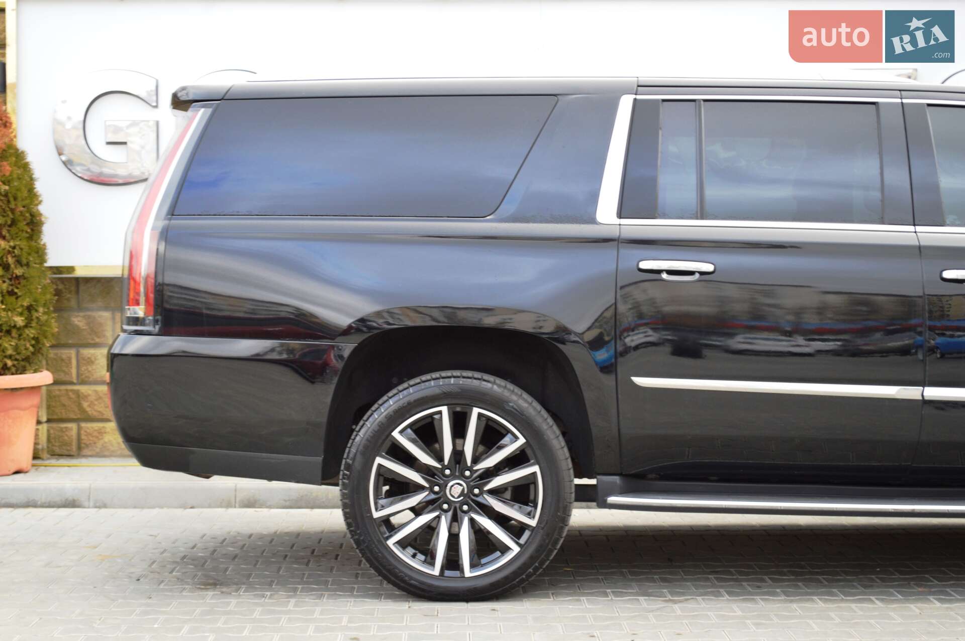 Cadillac Escalade 2017 VIN 1GYS4HKJ7JR115333 фото оголошення 20 з 67