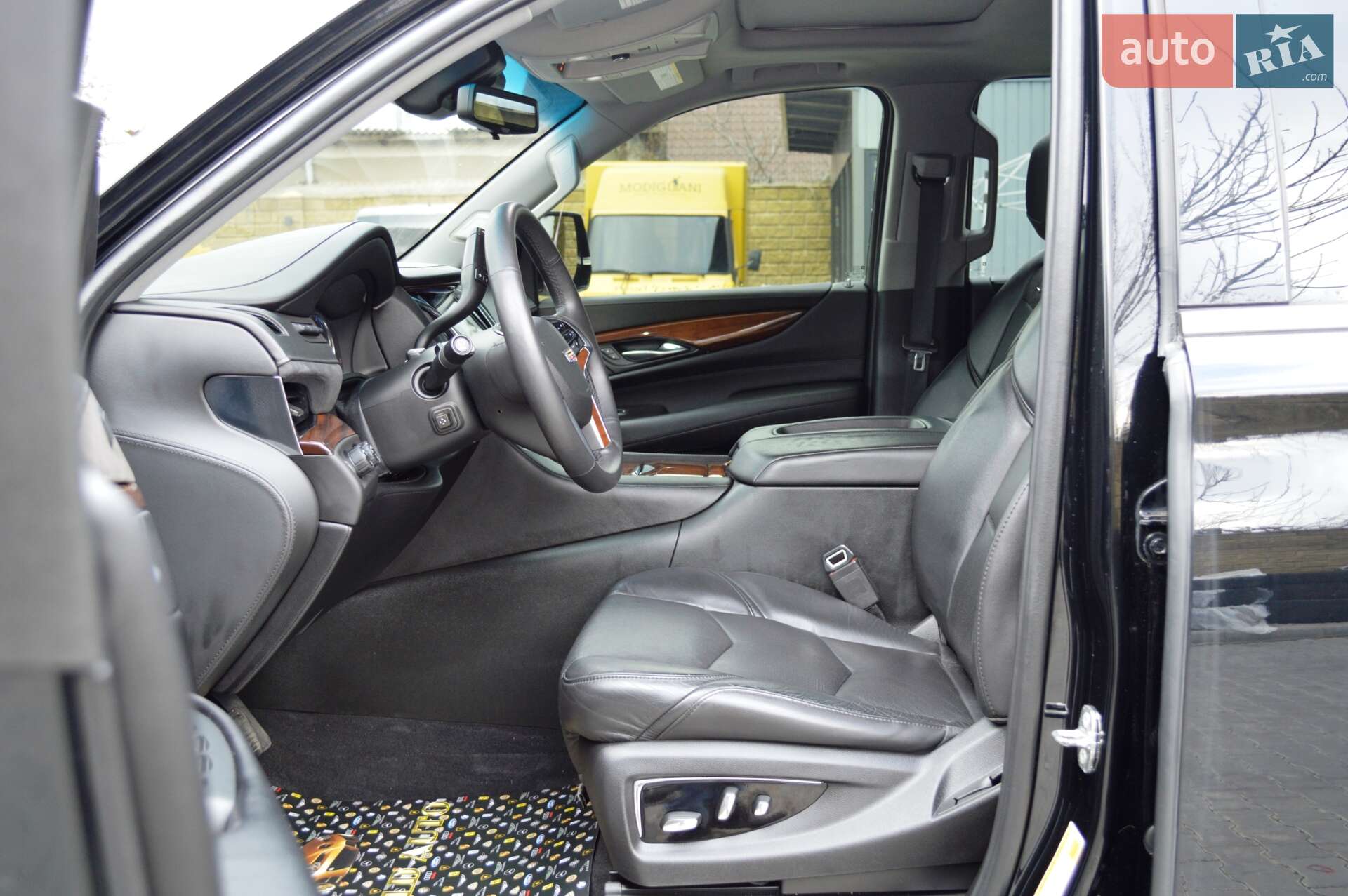 Cadillac Escalade 2017 VIN 1GYS4HKJ7JR115333 фото оголошення 25 з 67