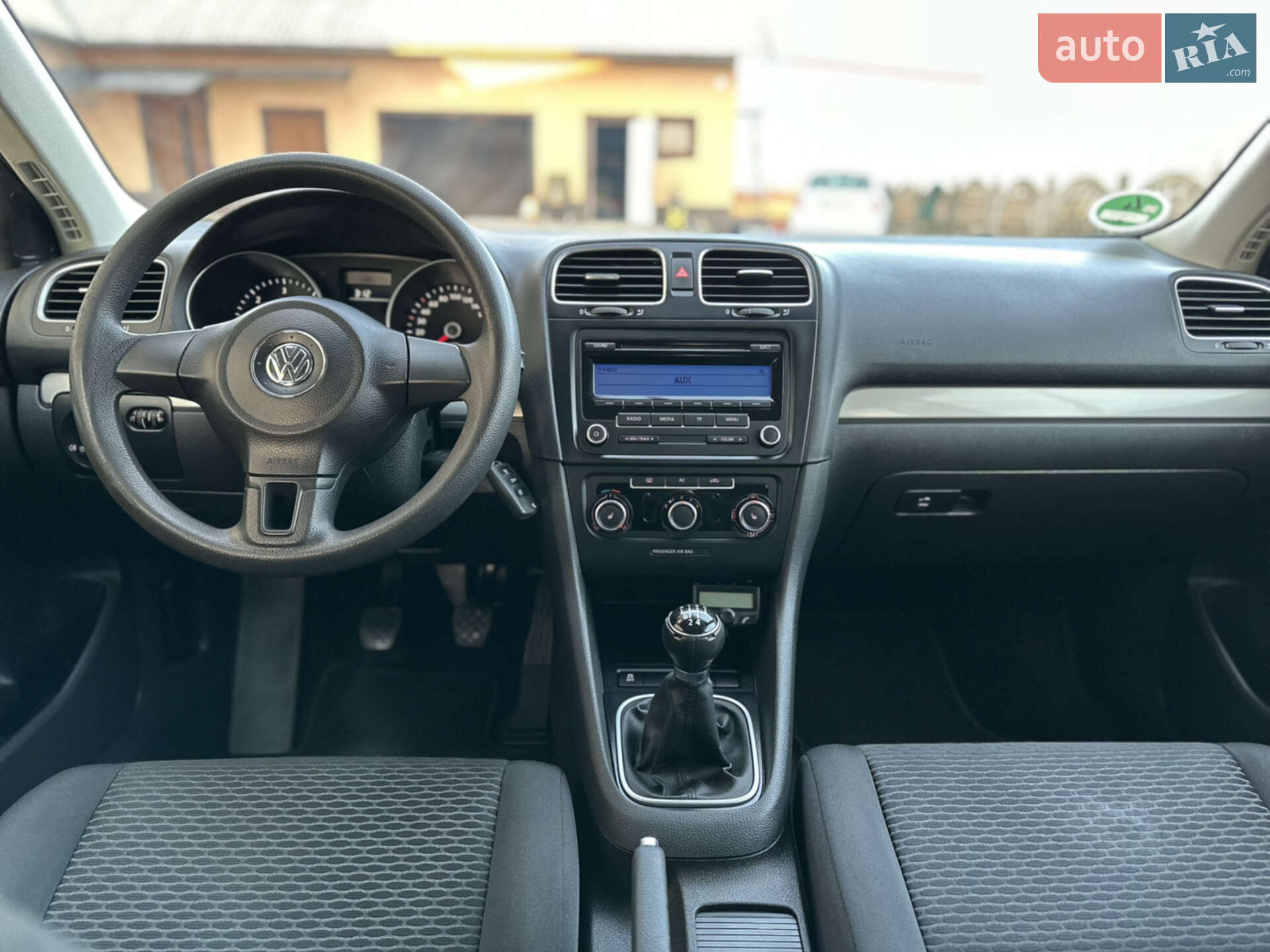 Volkswagen Golf 2011 VIN WVWZZZ1KZBM674510 фото оголошення 2 з 9