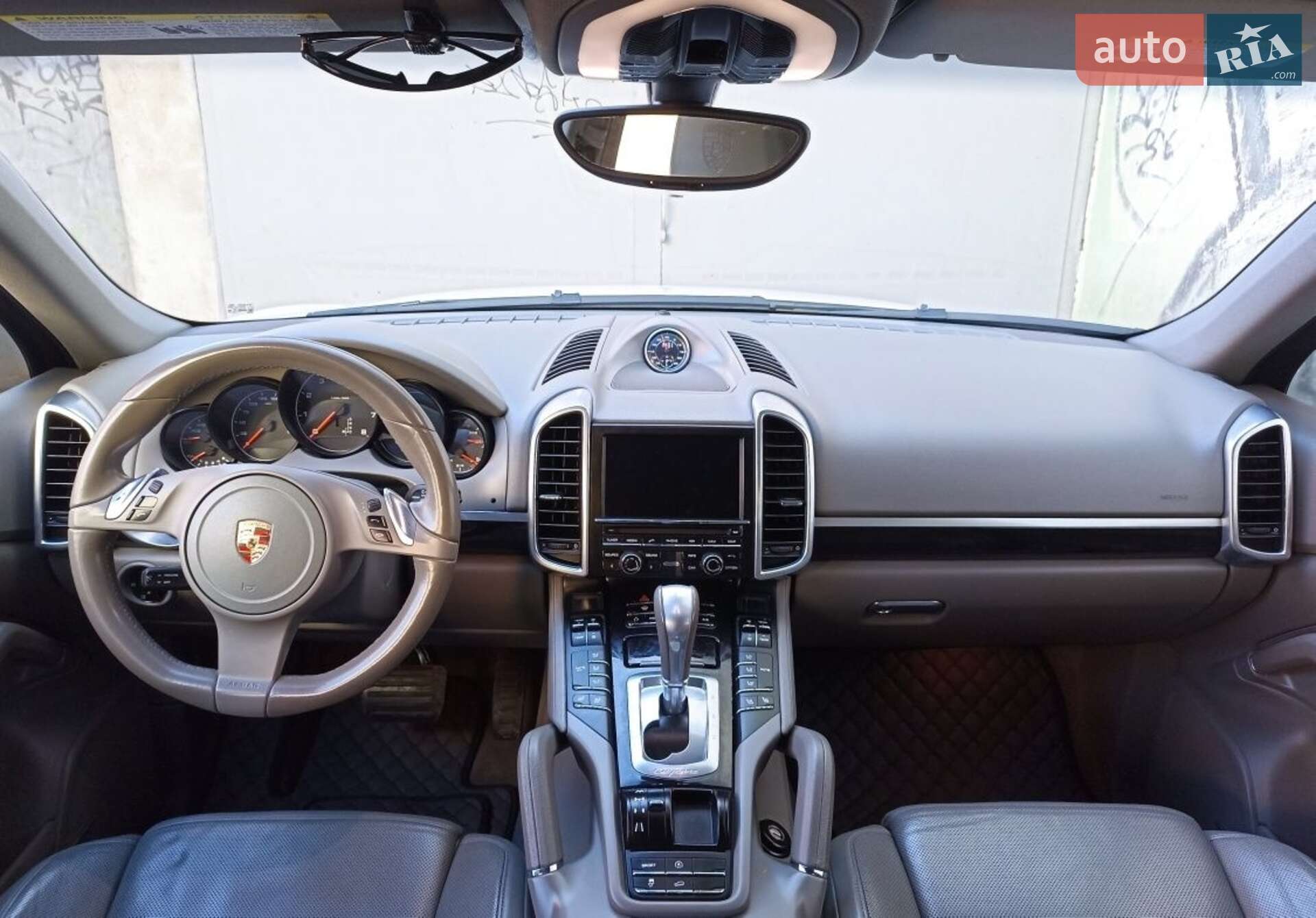 Porsche Cayenne 2012 VIN WP1AA2A21CLA10048 фото оголошення 26 з 28