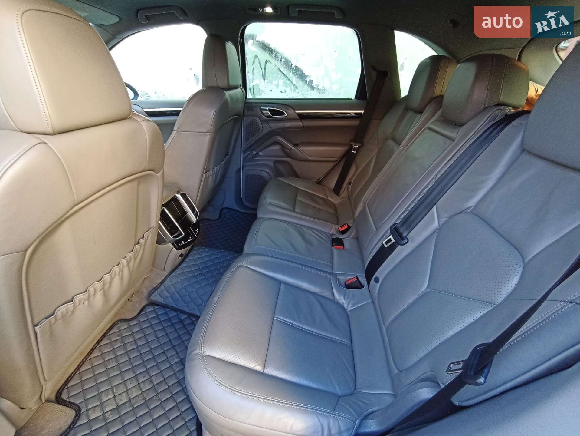 Porsche Cayenne 2012 VIN WP1AA2A21CLA10048 фото оголошення 27 з 28