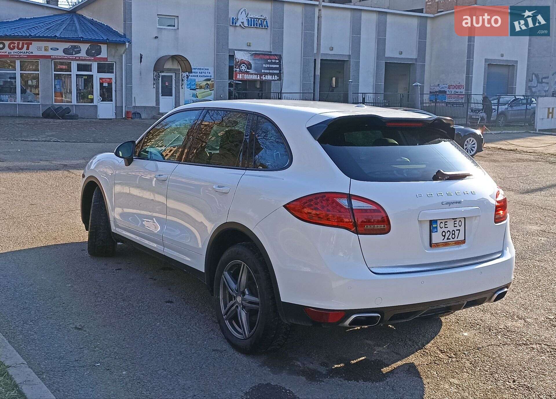 Porsche Cayenne 2012 VIN WP1AA2A21CLA10048 фото оголошення 11 з 28