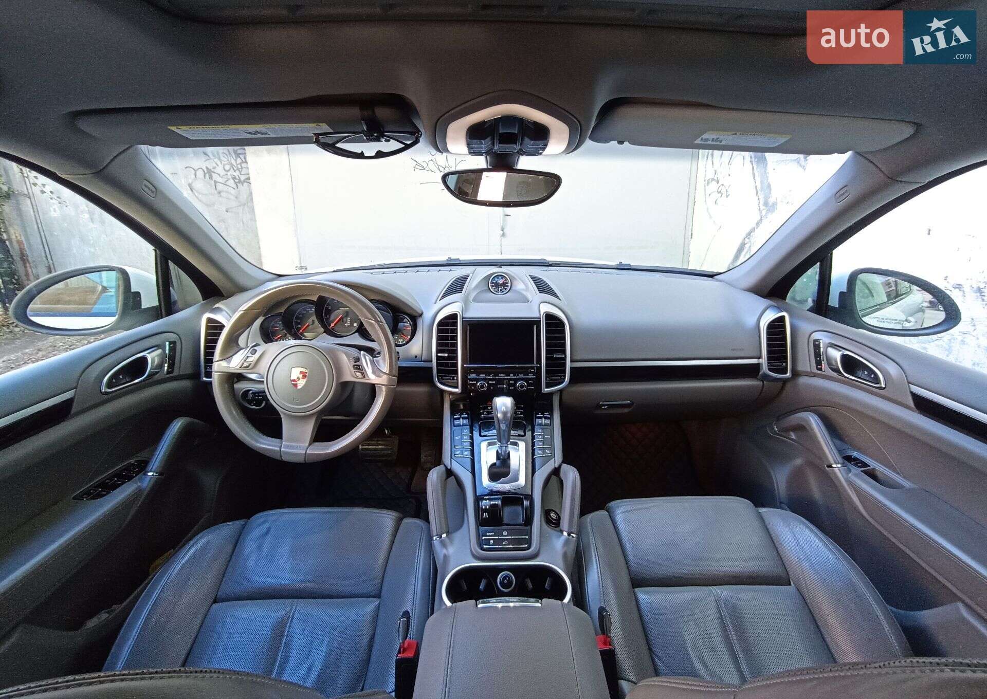 Porsche Cayenne 2012 VIN WP1AA2A21CLA10048 фото оголошення 18 з 28