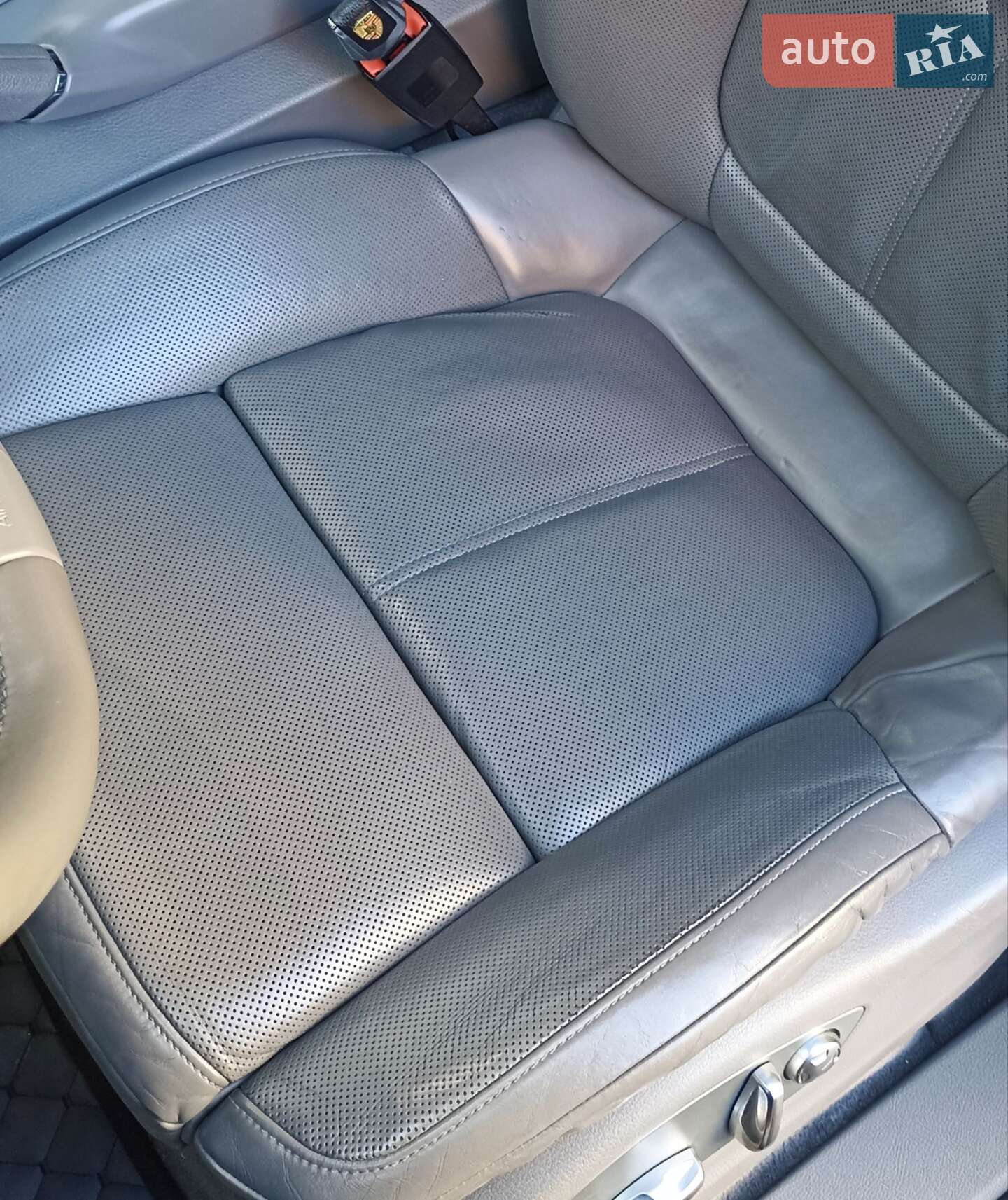 Porsche Cayenne 2012 VIN WP1AA2A21CLA10048 фото оголошення 25 з 28