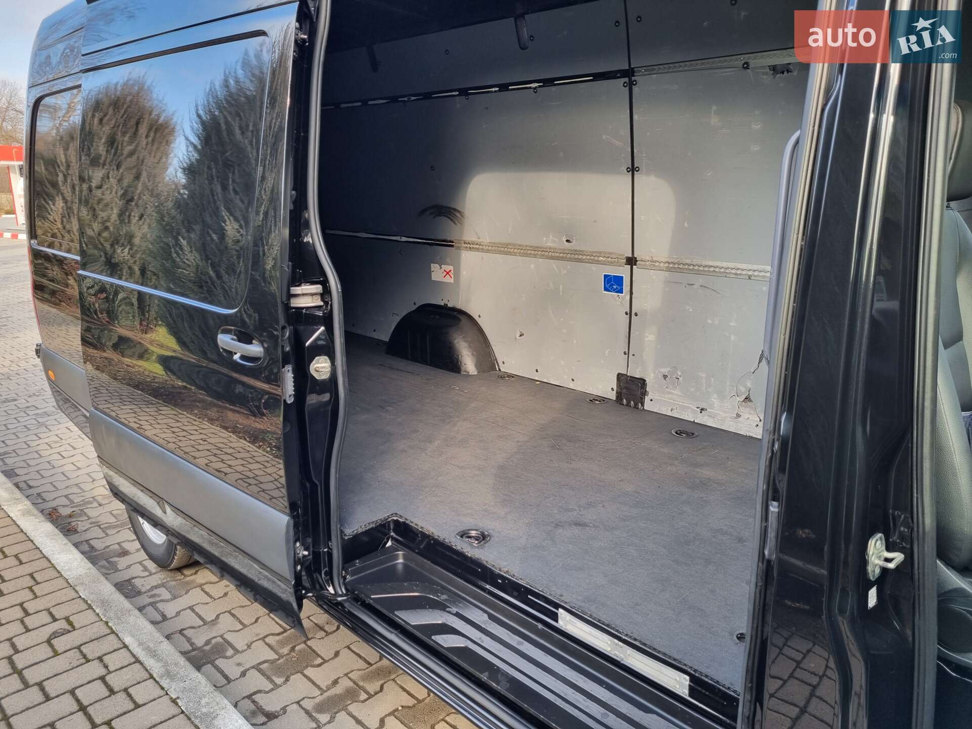 Mercedes-Benz Sprinter 2020 VIN W1V9076351P241900 фото оголошення 8 з 35