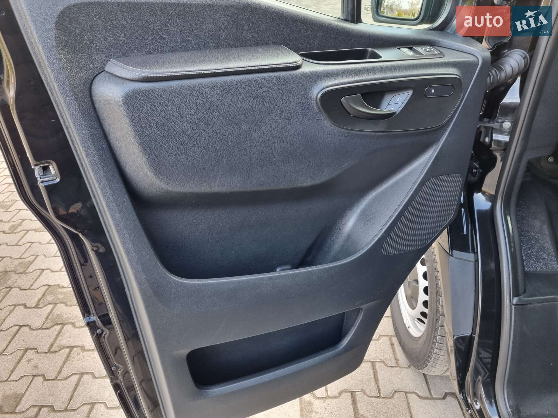 Mercedes-Benz Sprinter 2020 VIN W1V9076351P241900 фото оголошення 13 з 35