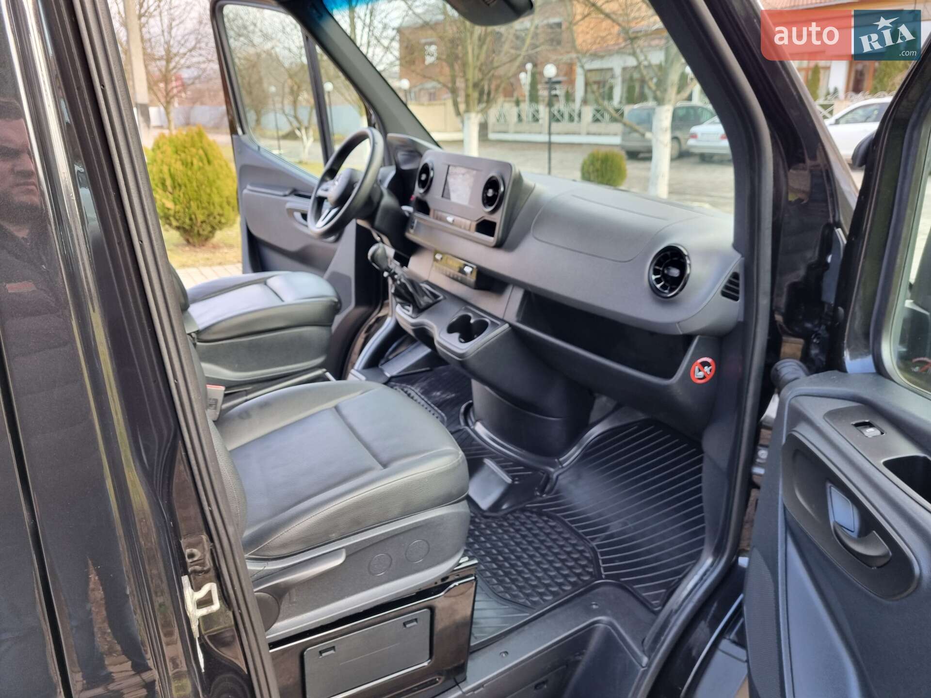 Mercedes-Benz Sprinter 2020 VIN W1V9076351P241900 фото оголошення 17 з 35