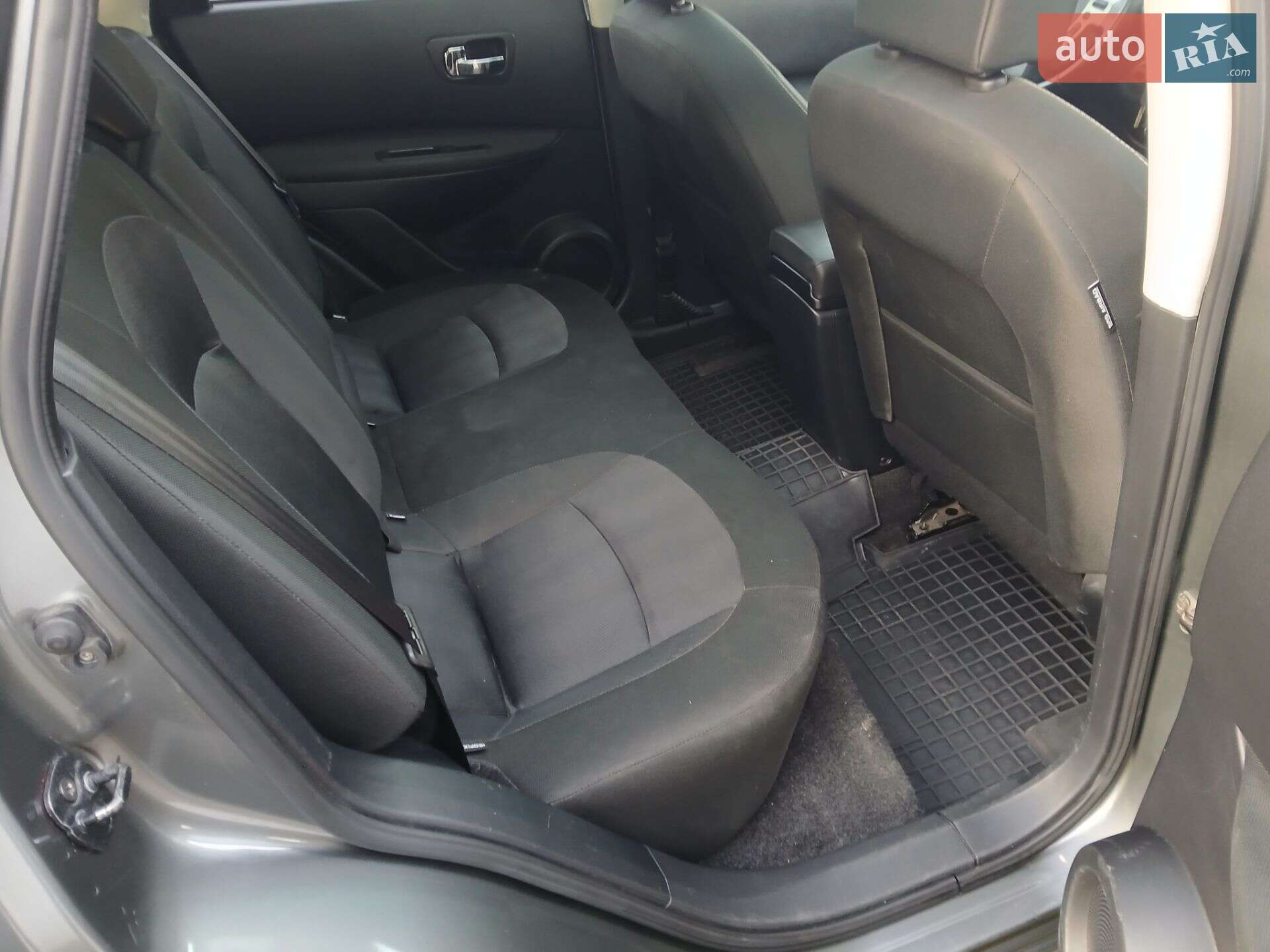 Nissan Qashqai 2011 VIN SJNFCAJ10U2213104 фото оголошення 8 з 21