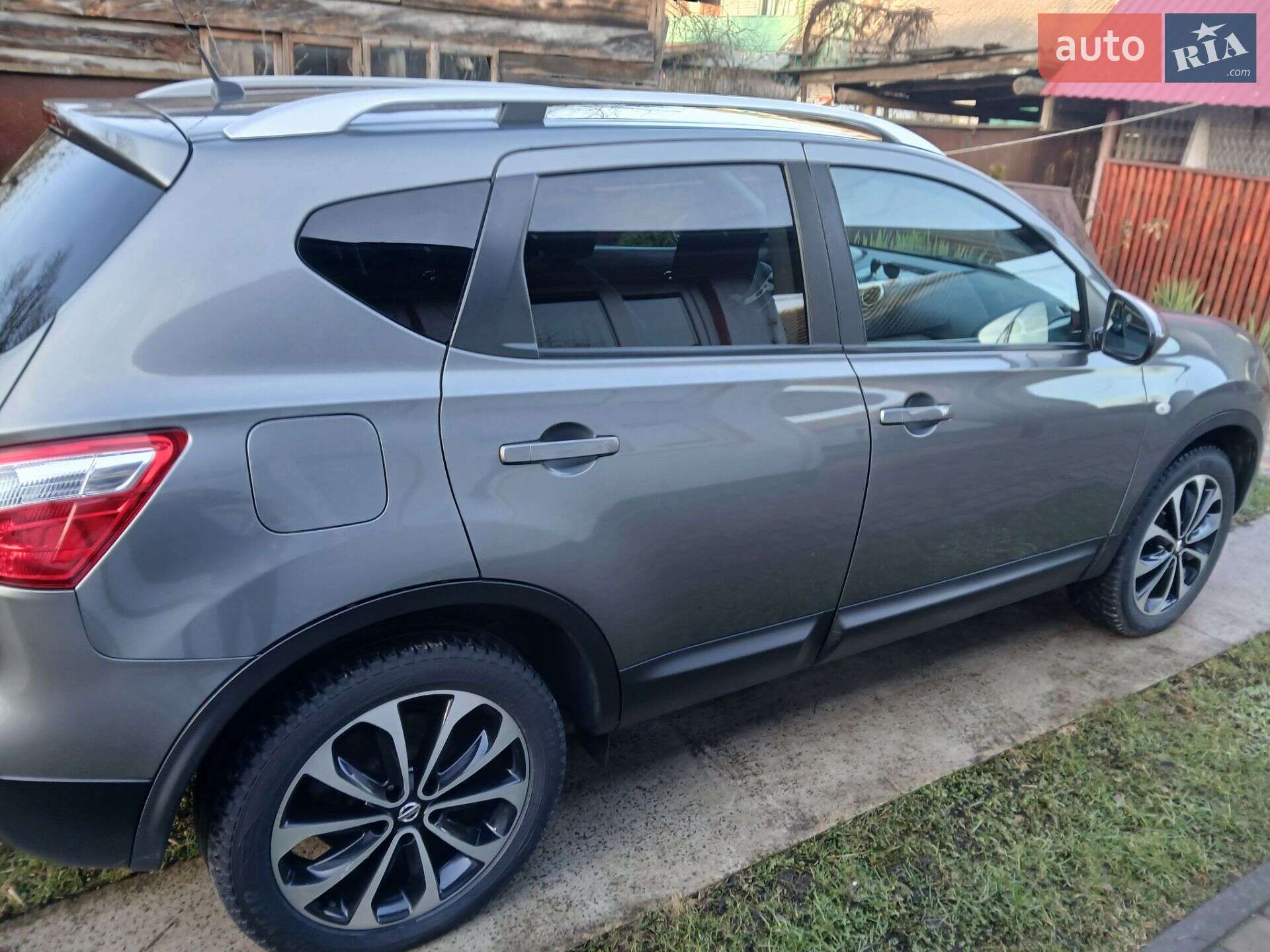 Nissan Qashqai 2011 VIN SJNFCAJ10U2213104 фото оголошення 13 з 21