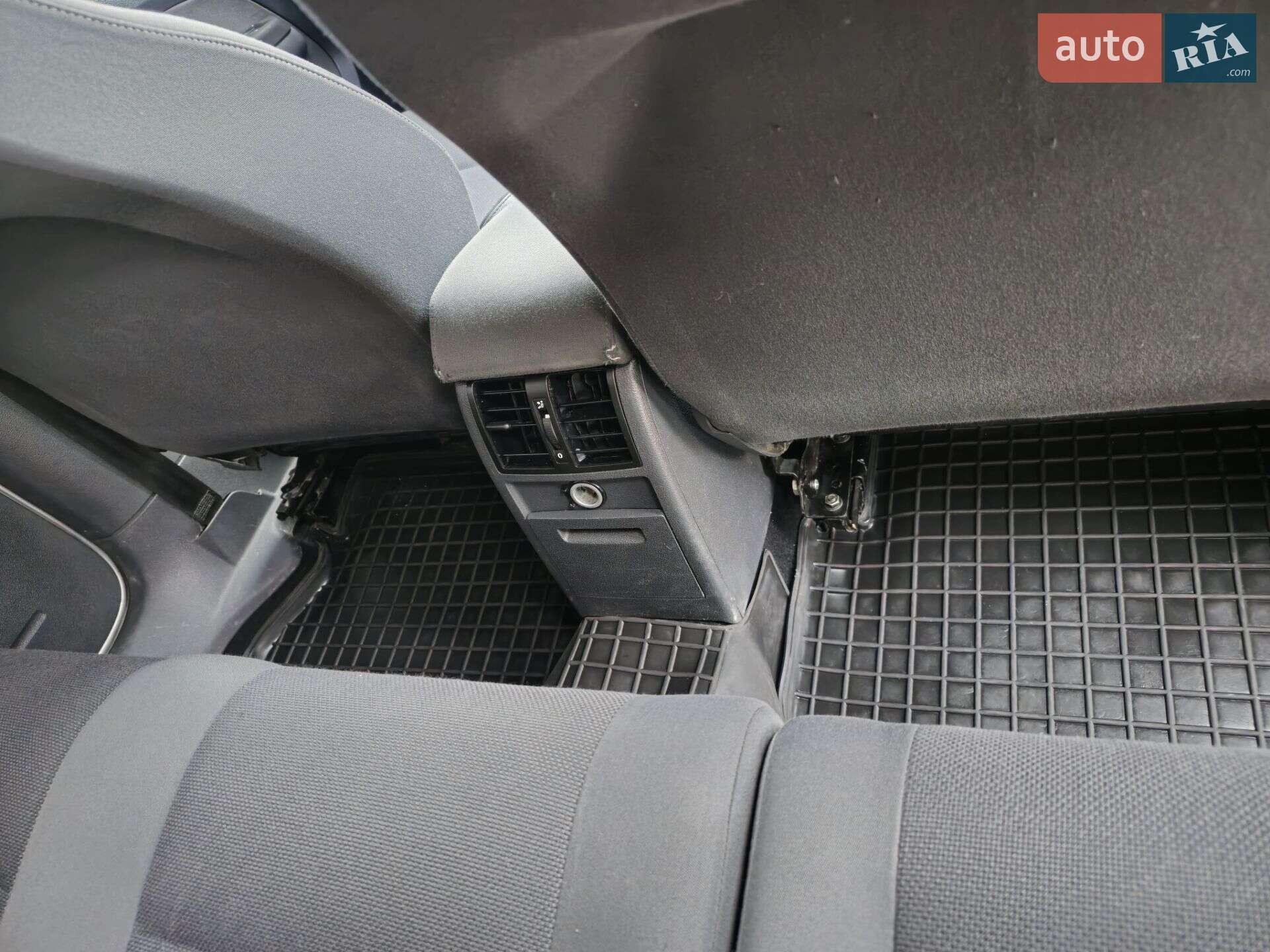 Volkswagen Caddy 2014 VIN WV2ZZZ2KZEX145133 фото оголошення 7 з 24