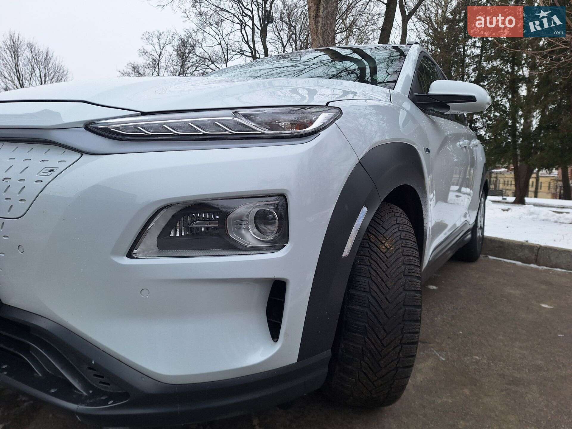 Hyundai Kona Electric 2019 VIN KMHK581GFKU050942 фото оголошення 8 з 49