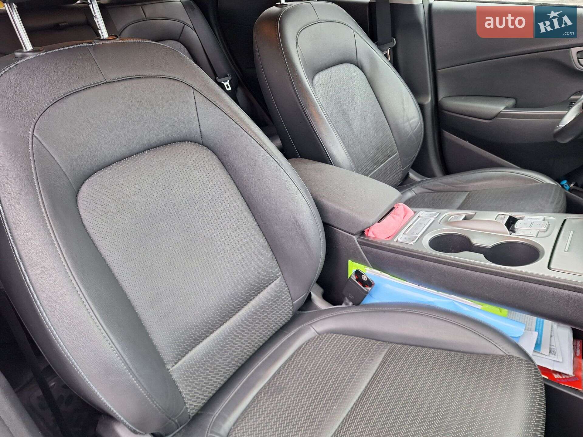 Hyundai Kona Electric 2019 VIN KMHK581GFKU050942 фото оголошення 37 з 49