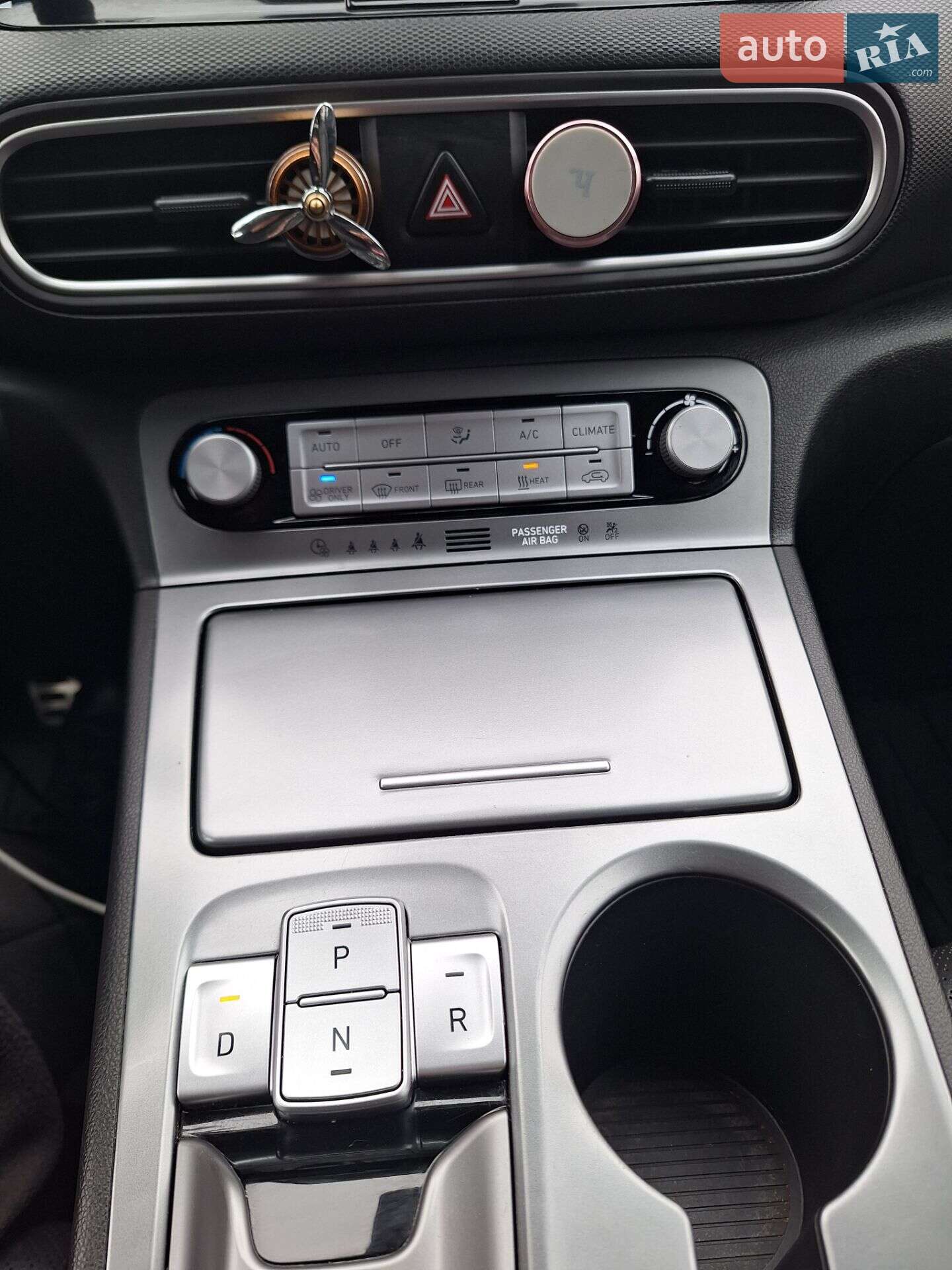 Hyundai Kona Electric 2019 VIN KMHK581GFKU050942 фото оголошення 39 з 49