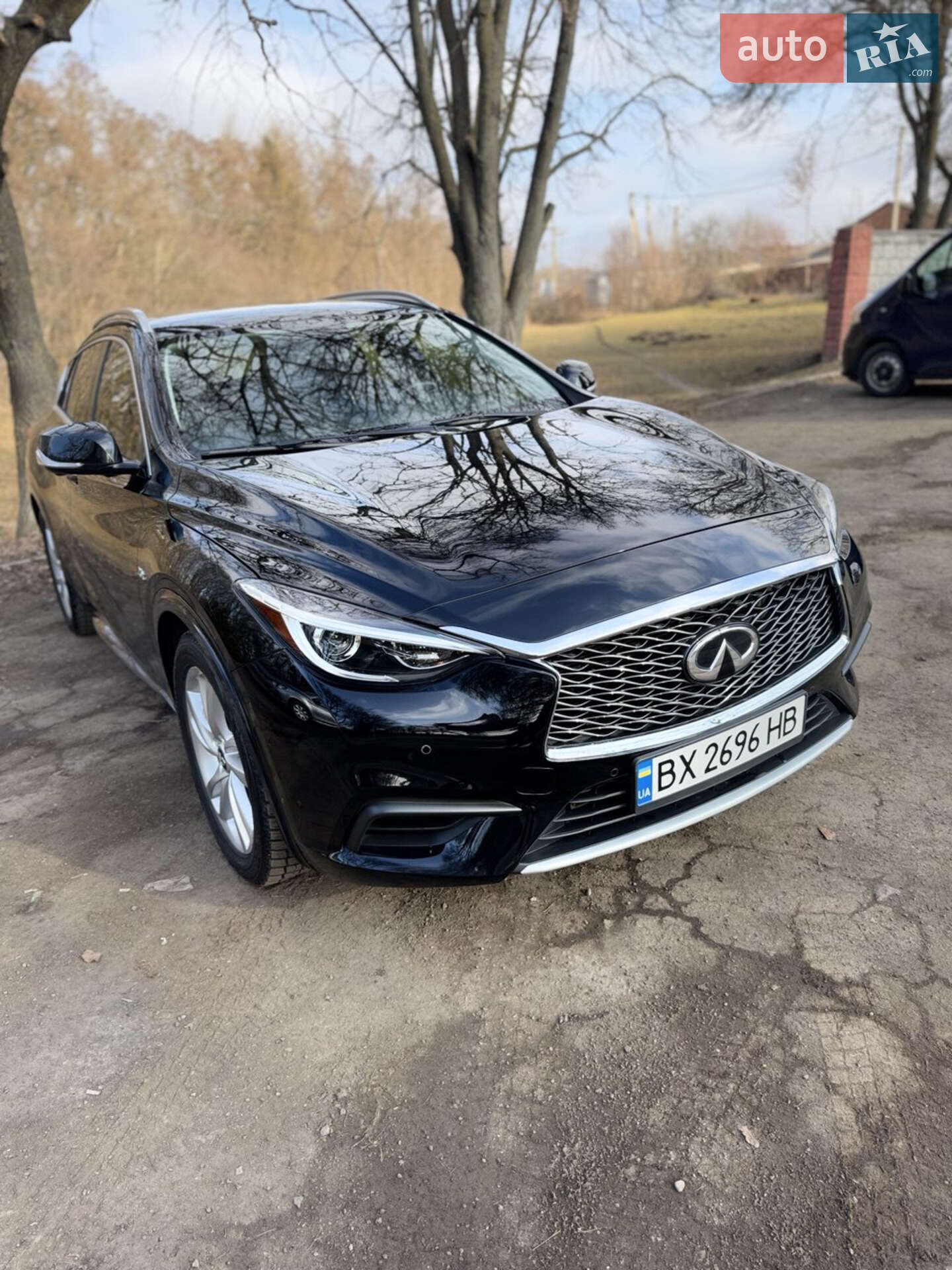 Infiniti QX30 2018 VIN SJKCH5CP3KA009894 фото оголошення 5 з 45