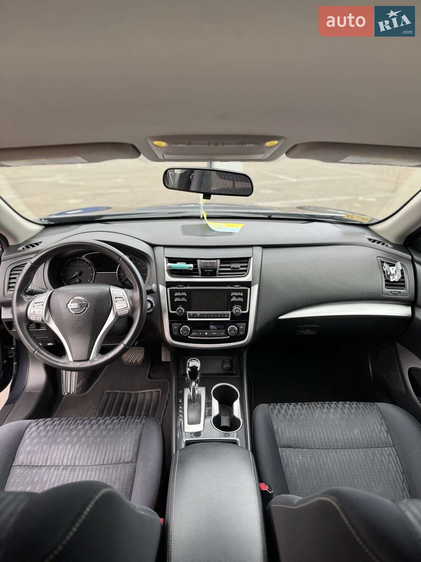 Nissan Altima 2018 VIN 1N4AL3AP6JC181894 фото оголошення 13 з 14
