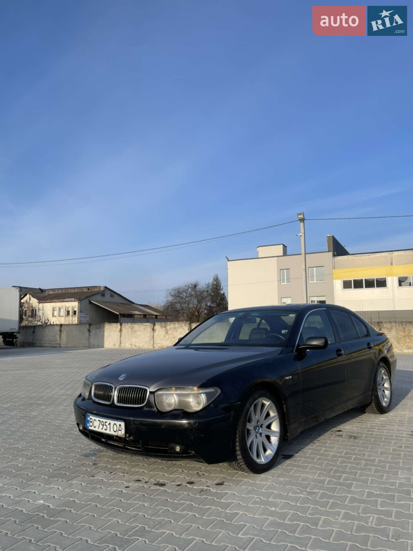 BMW 7 Series 2005 VIN WBAGM41000DS02528 фото оголошення 3 з 13