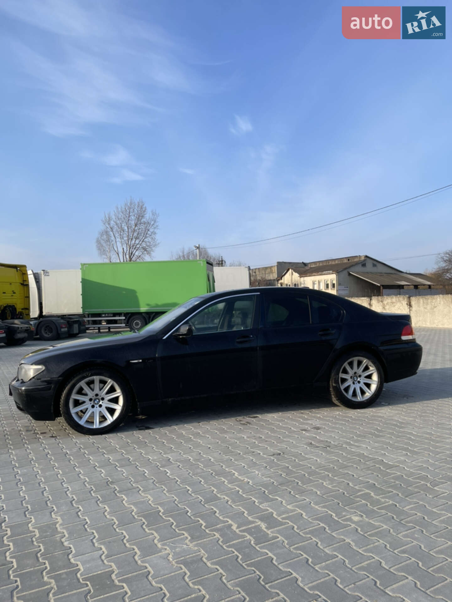 BMW 7 Series 2005 VIN WBAGM41000DS02528 фото оголошення 4 з 13