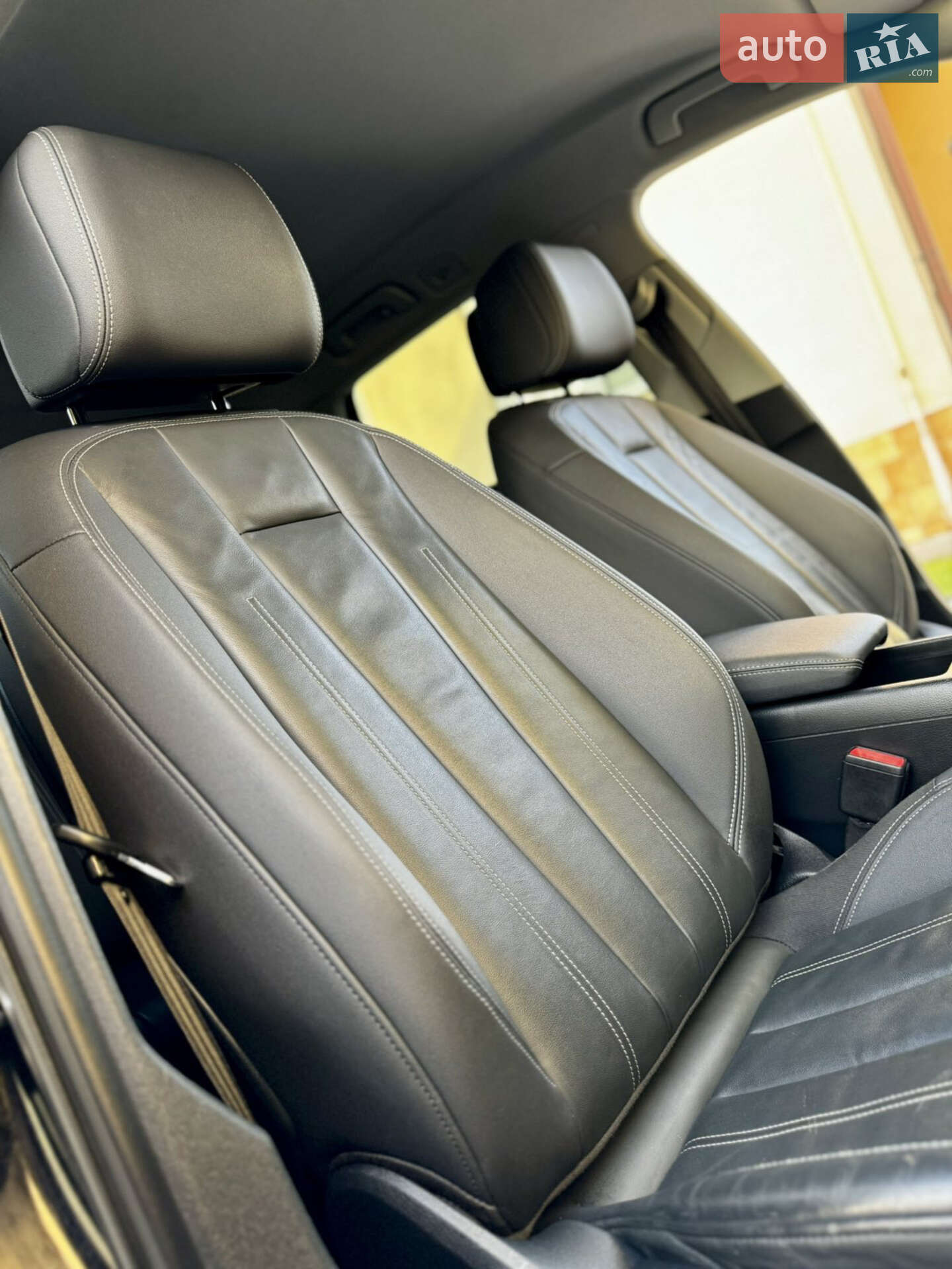 Audi A4 2019 VIN WAUZZZF47KA079088 фото оголошення 22 з 26