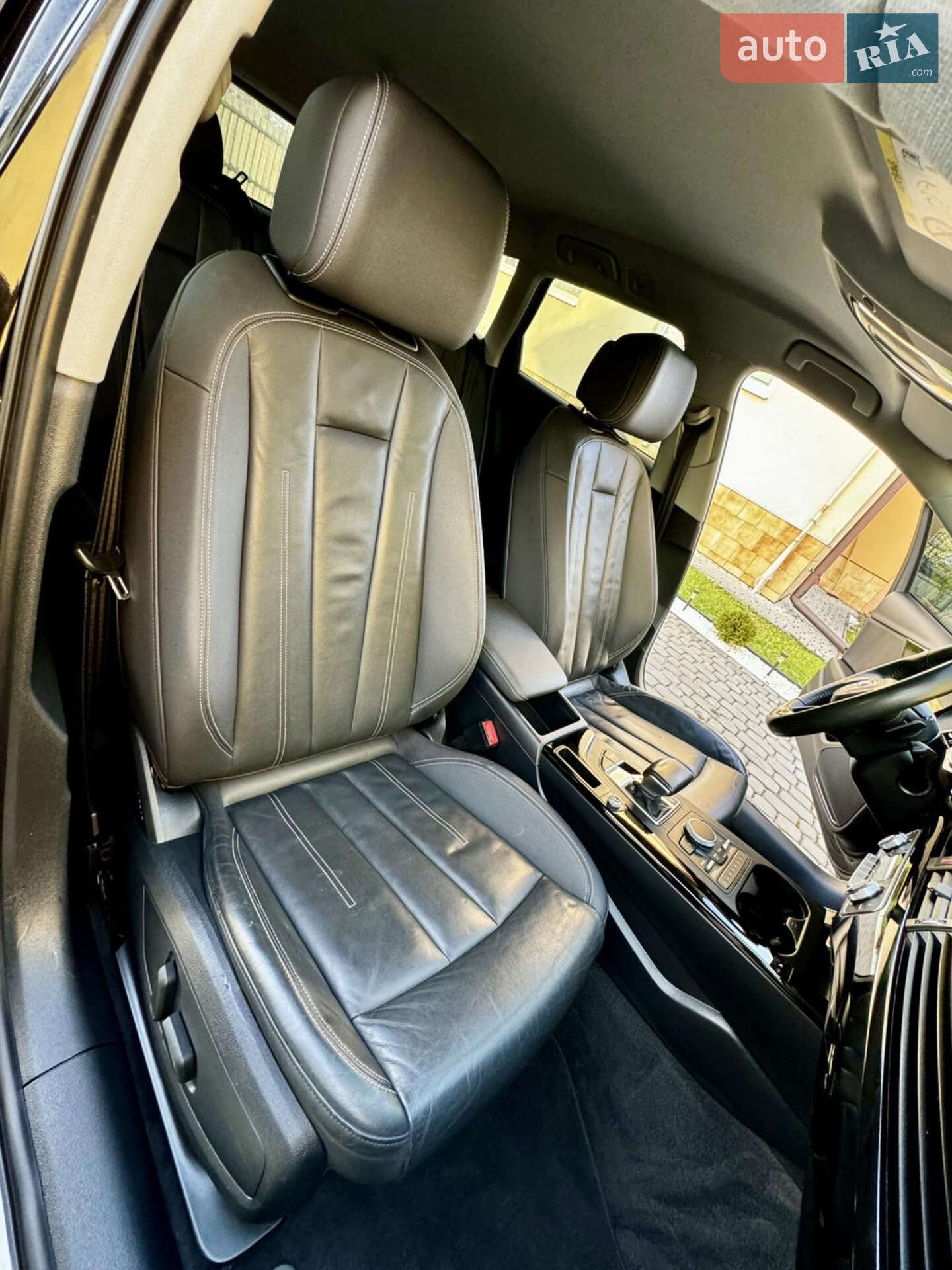 Audi A4 2019 VIN WAUZZZF47KA079088 фото оголошення 24 з 26