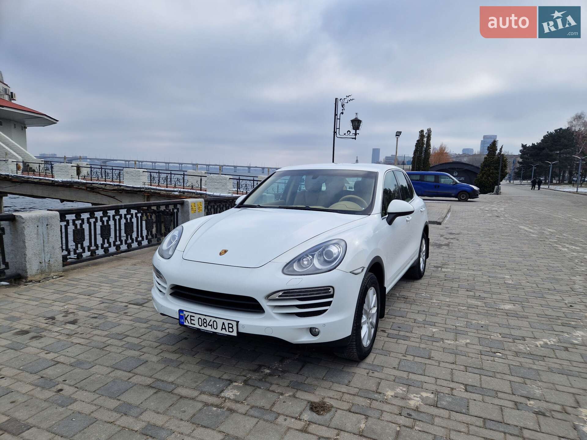 Porsche Cayenne 2012 VIN WP1ZZZ92ZCLA11476 фото оголошення 2 з 9