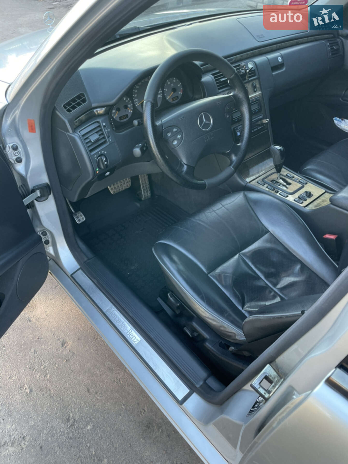 Mercedes-Benz E-Class 2001 VIN WDB2100261B442732 фото оголошення 6 з 35