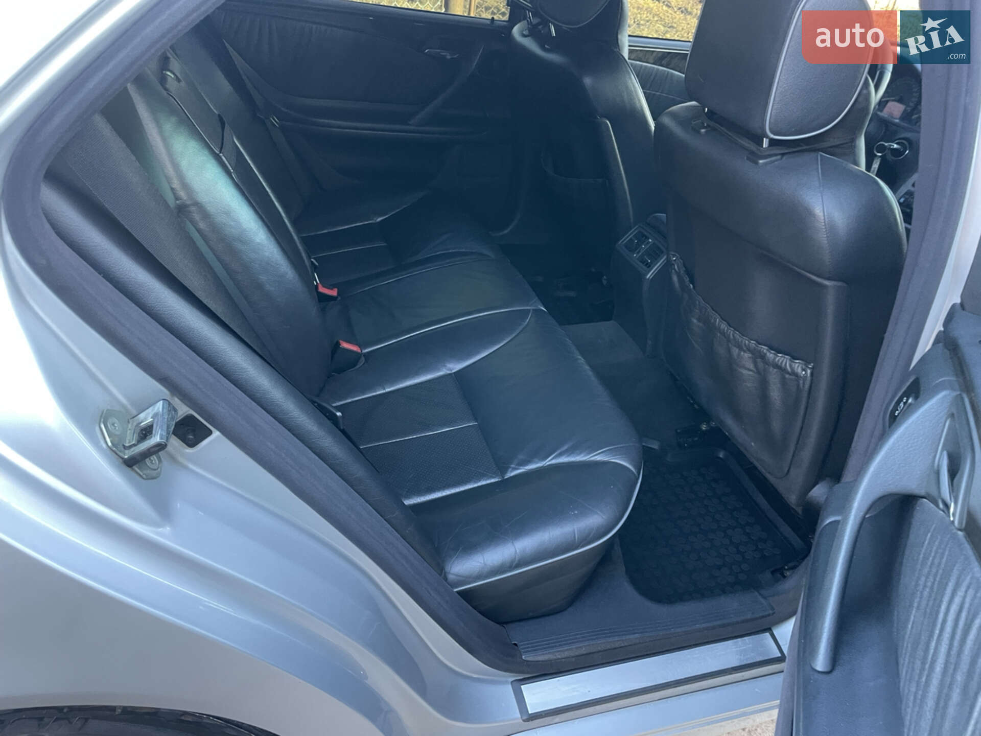 Mercedes-Benz E-Class 2001 VIN WDB2100261B442732 фото оголошення 18 з 35