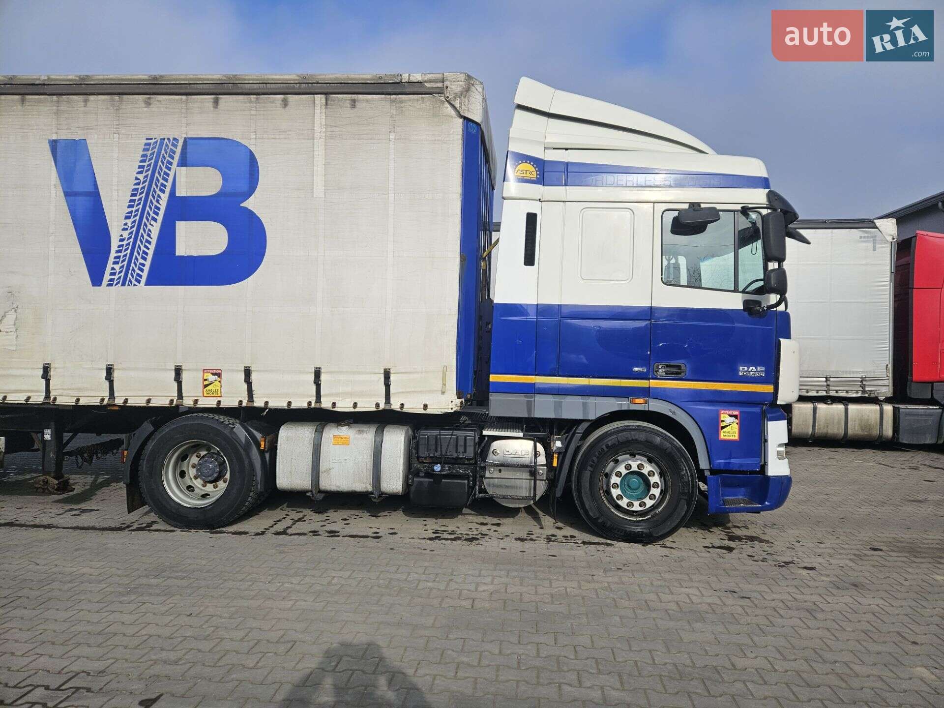 DAF XF 105 2008 VIN XLRTE47MS0E817304 фото оголошення 16 з 17