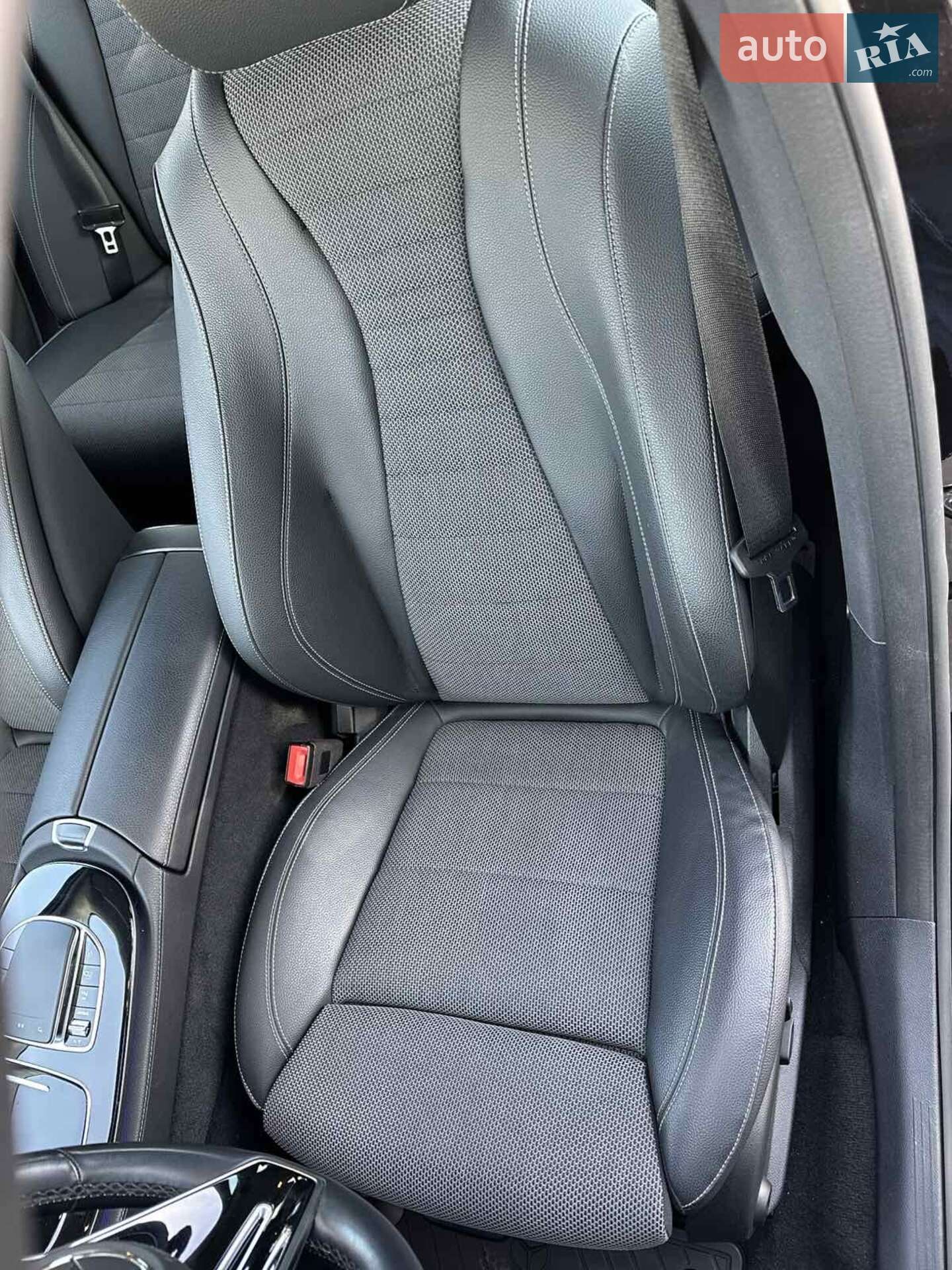 Mercedes-Benz E-Class 2021 VIN W1K2130041A980016 фото оголошення 5 з 15