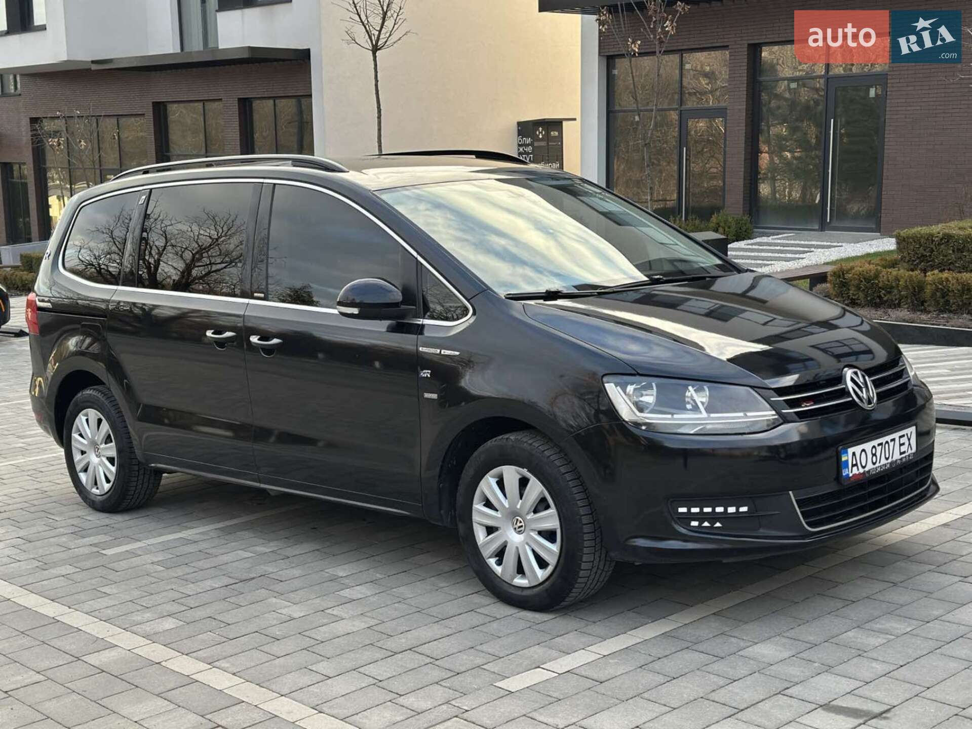 Volkswagen Sharan 2011 VIN WVWZZZ7NZBV027972 фото оголошення 8 з 26