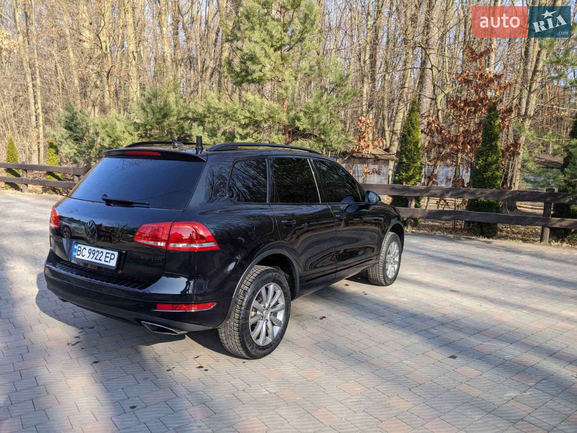 Volkswagen Touareg 2010 VIN WVGZZZ7PZBD002070 фото оголошення 4 з 17