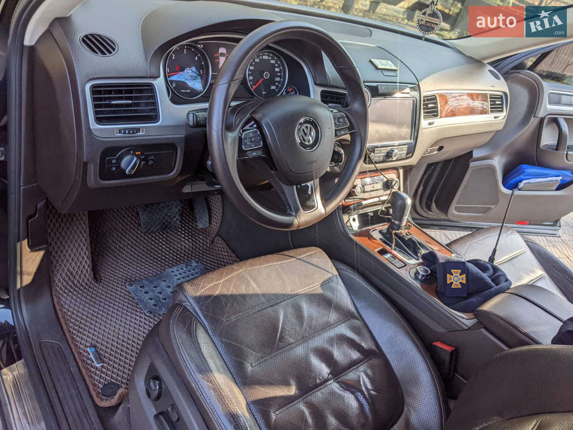 Volkswagen Touareg 2010 VIN WVGZZZ7PZBD002070 фото оголошення 10 з 17