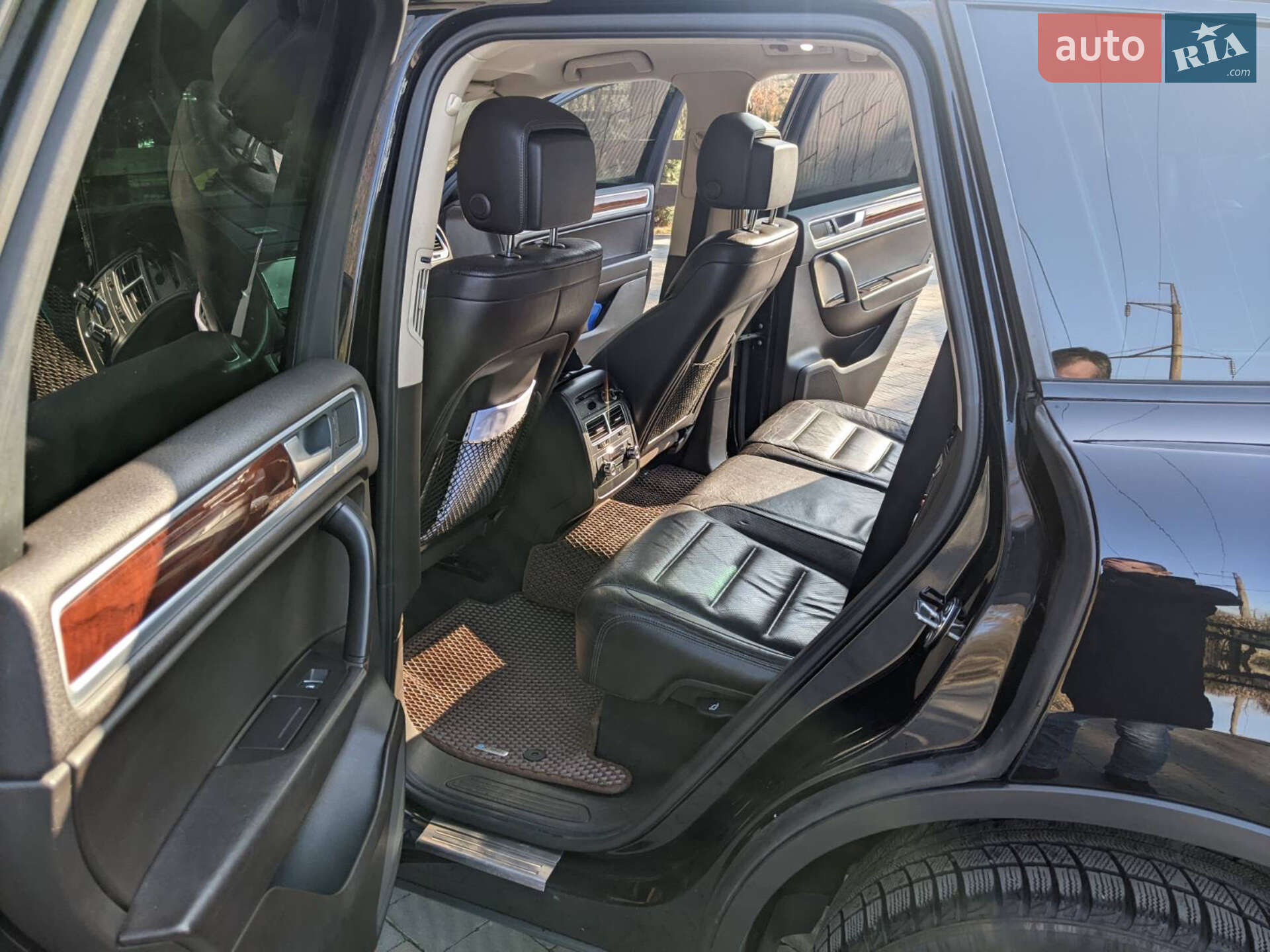 Volkswagen Touareg 2010 VIN WVGZZZ7PZBD002070 фото оголошення 11 з 17