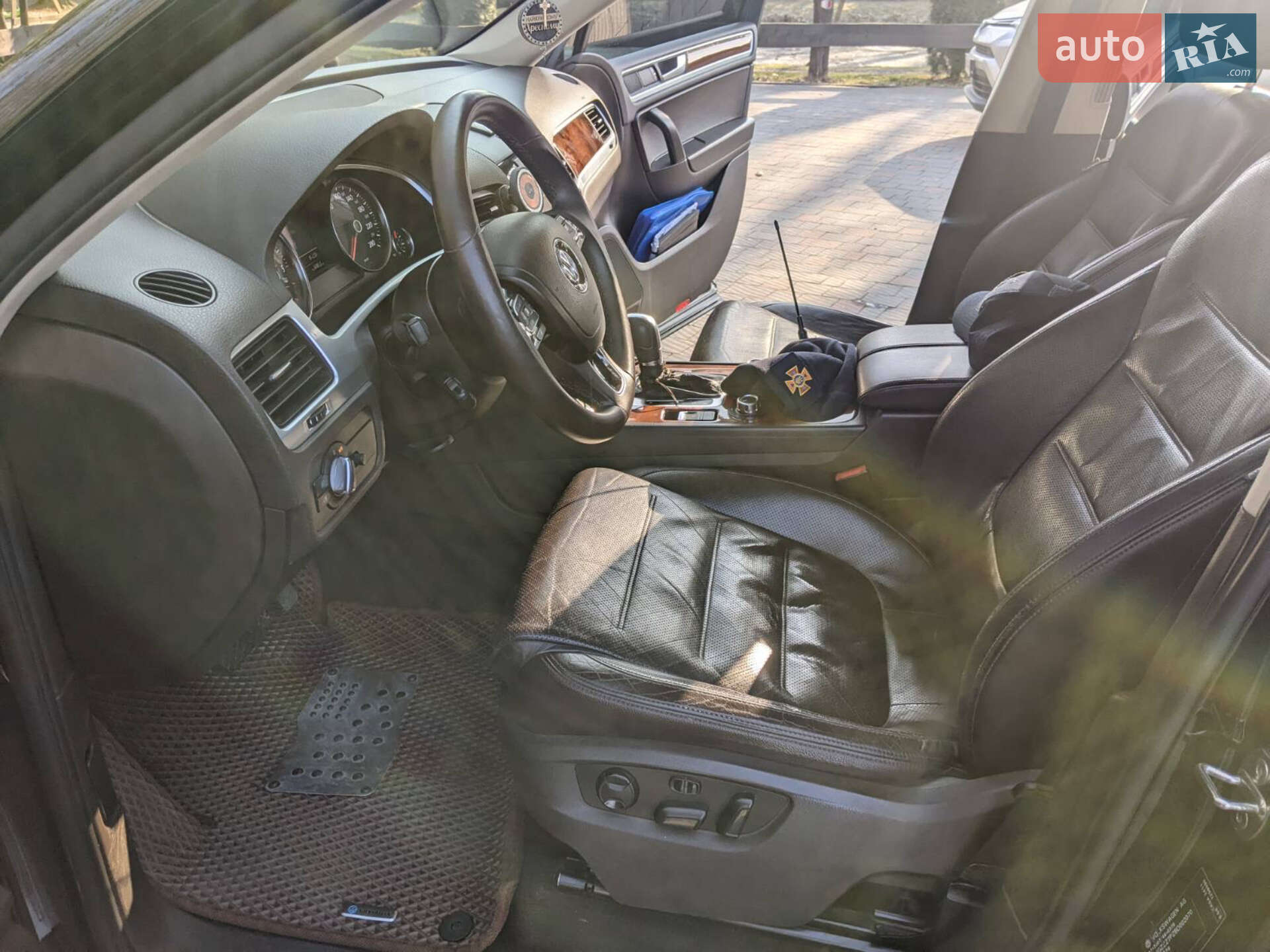 Volkswagen Touareg 2010 VIN WVGZZZ7PZBD002070 фото оголошення 14 з 17
