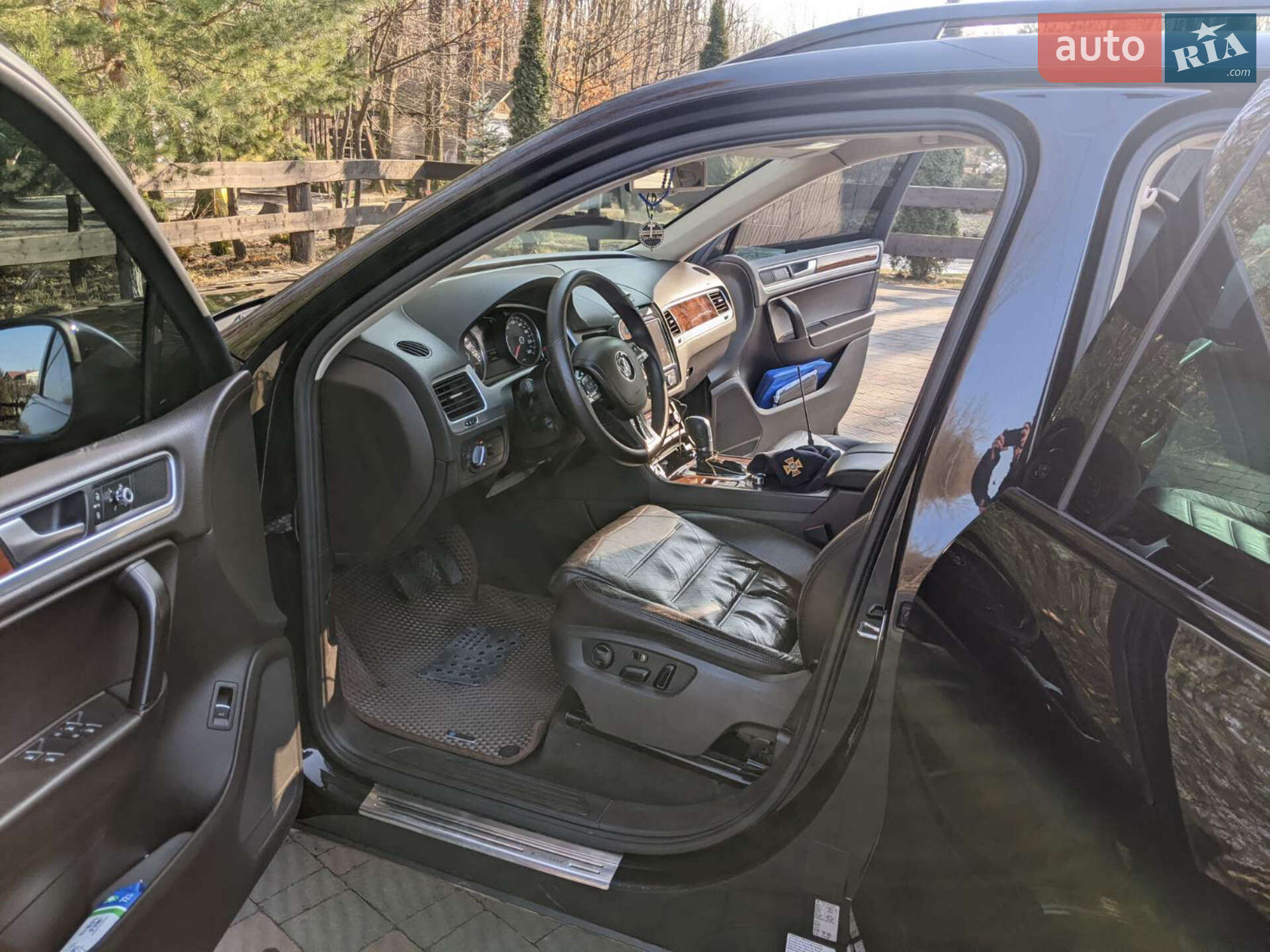 Volkswagen Touareg 2010 VIN WVGZZZ7PZBD002070 фото оголошення 16 з 17