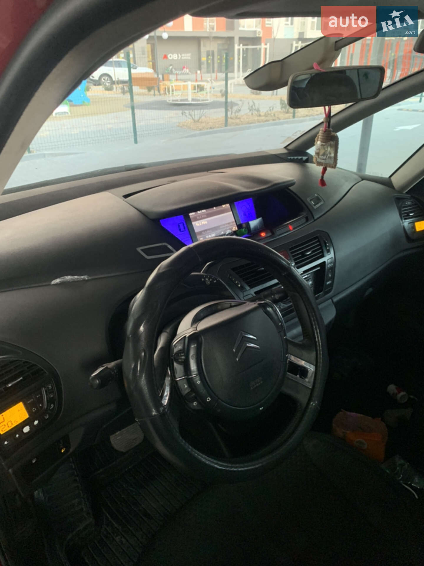Citroen C4 Picasso 2009 VIN VF7UD9HZH9J198384 фото оголошення 7 з 10