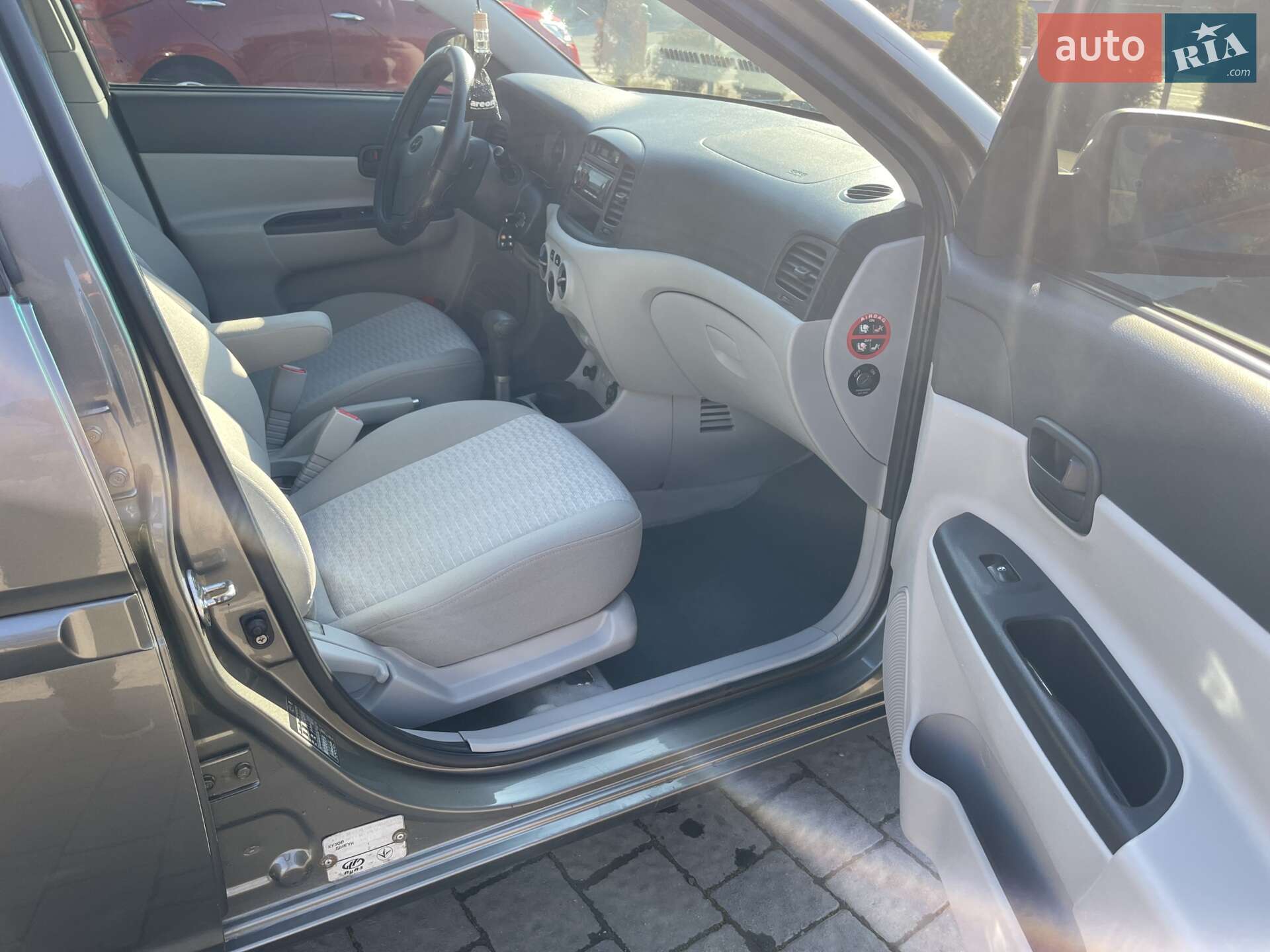 Hyundai Accent 2008 VIN Y6LCM41AP8L206819 фото оголошення 14 з 22