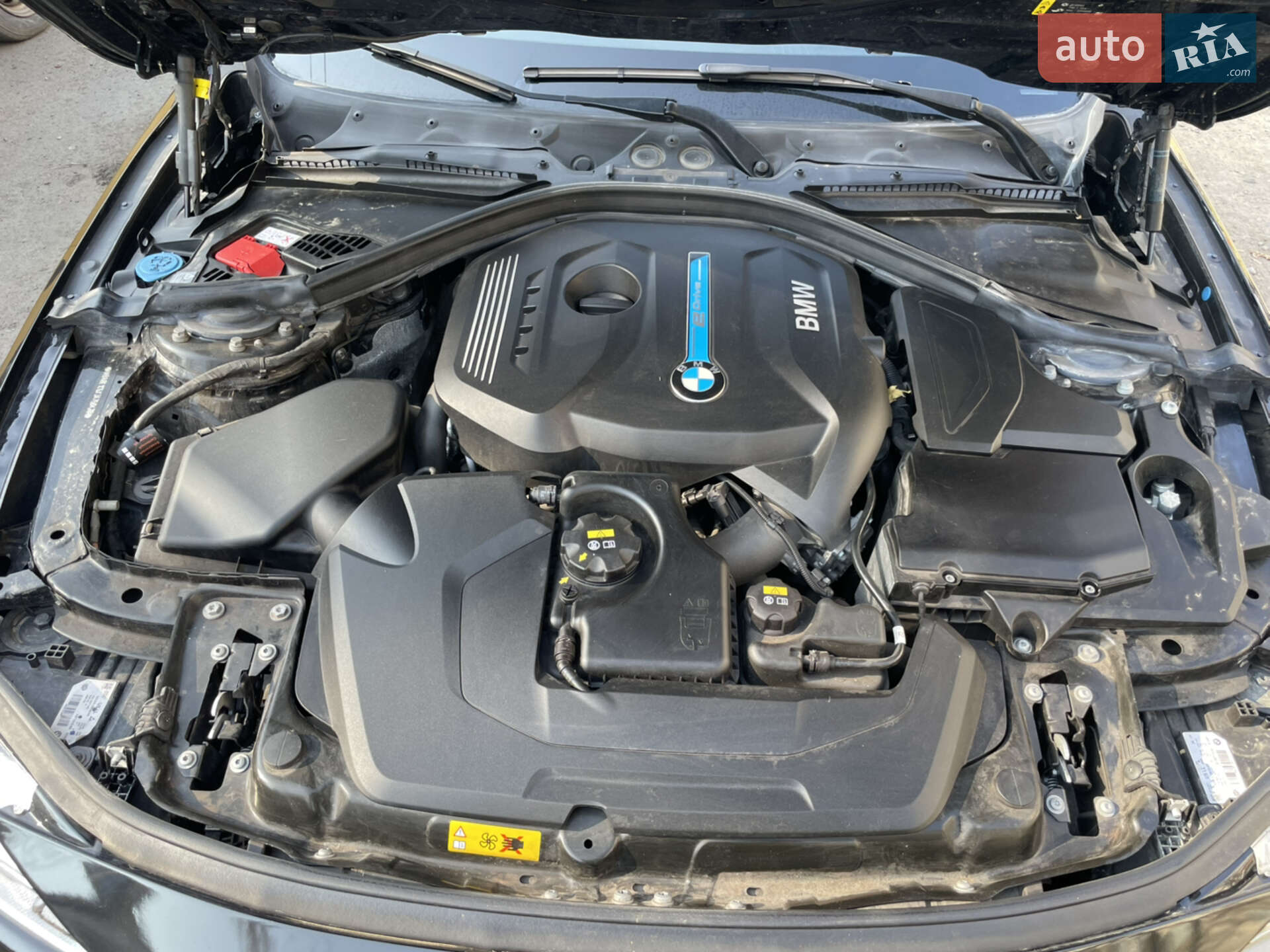BMW 3 Series 2018 VIN WBA8E1C5XJA756428 фото оголошення 5 з 78