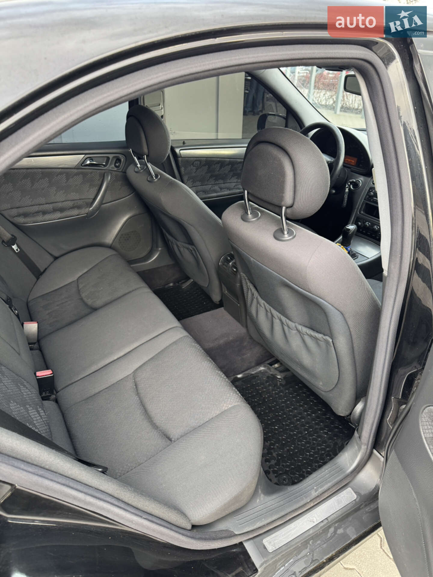 Mercedes-Benz C-Class 2003 VIN WDB2030161F466927 фото оголошення 6 з 25