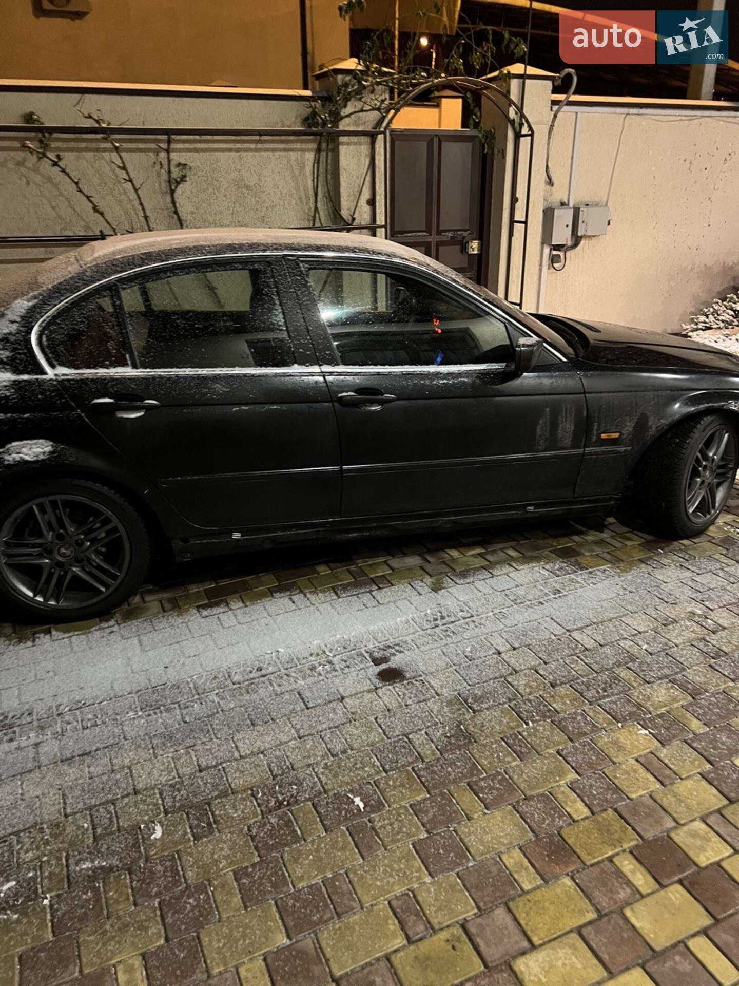 BMW 3 Series 1998 VIN WBAAM51000FN70160 фото оголошення 2 з 6