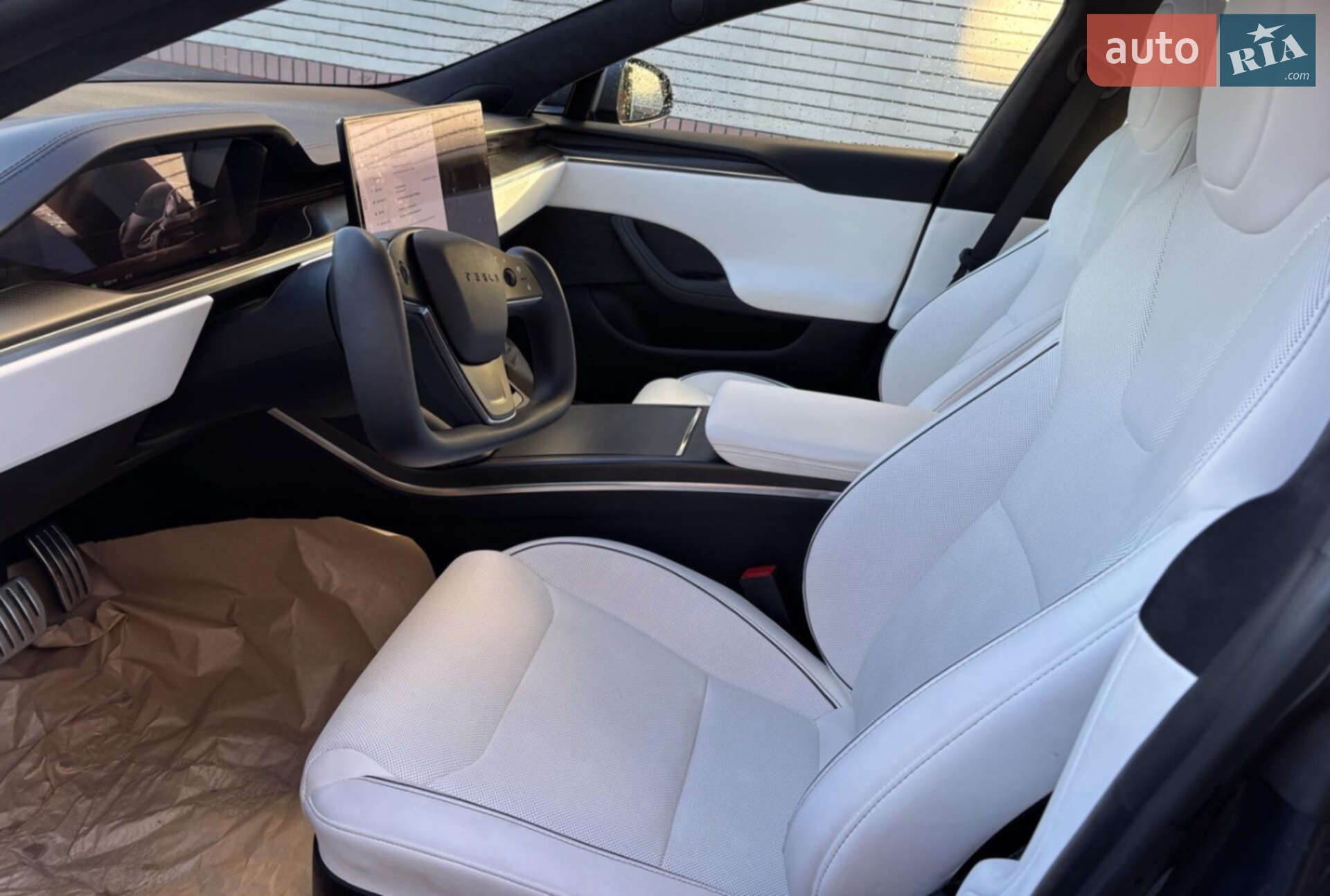 Tesla Model S 2023 VIN 5YJSA1E54PF498764 фото оголошення 6 з 24