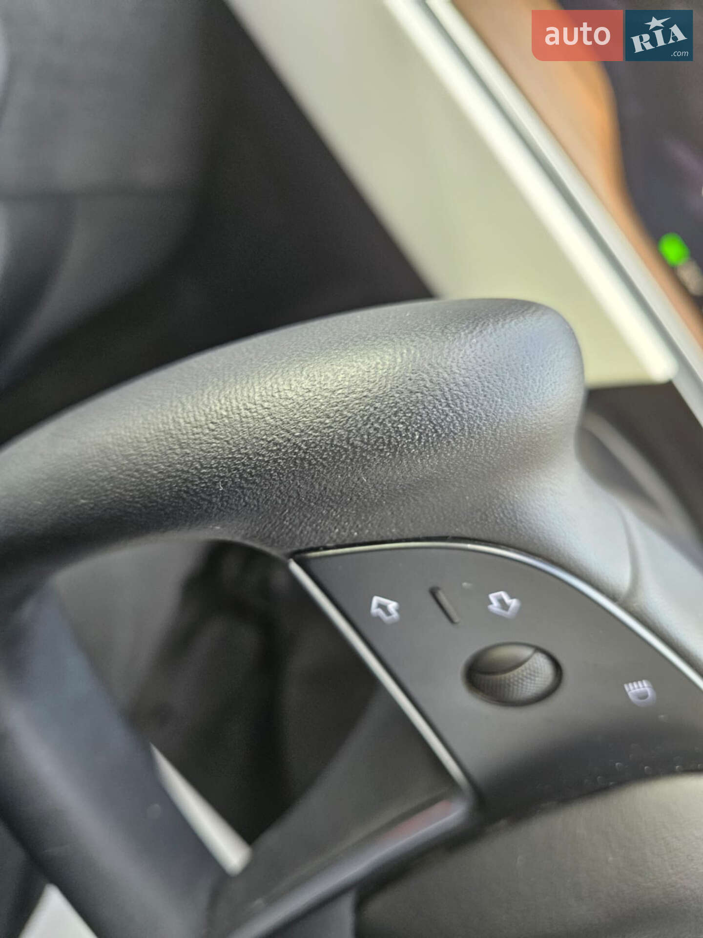 Tesla Model S 2023 VIN 5YJSA1E54PF498764 фото оголошення 11 з 24