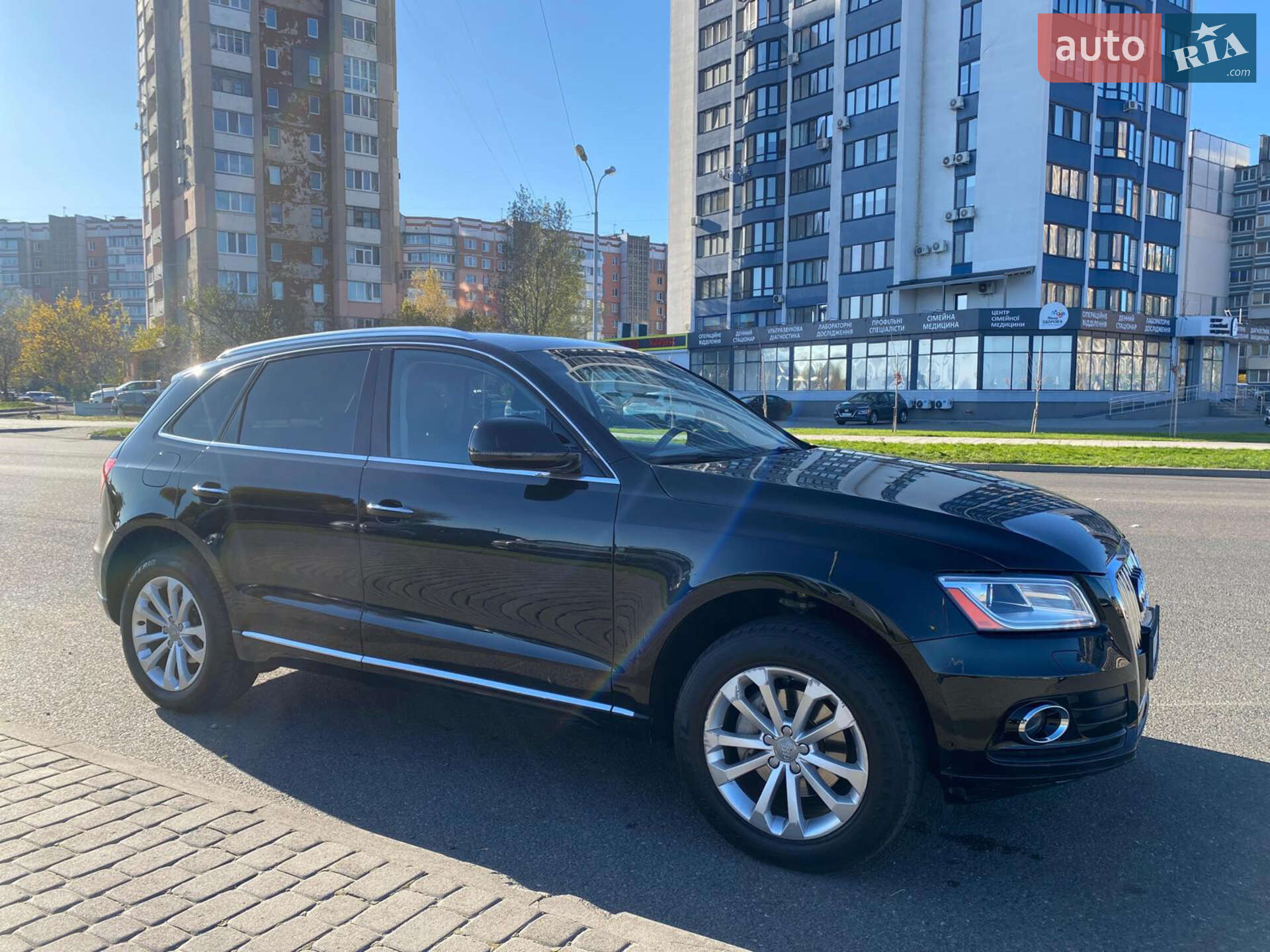 Audi Q5 2015 VIN WA1LFAFP5FA142721 фото оголошення 2 з 23