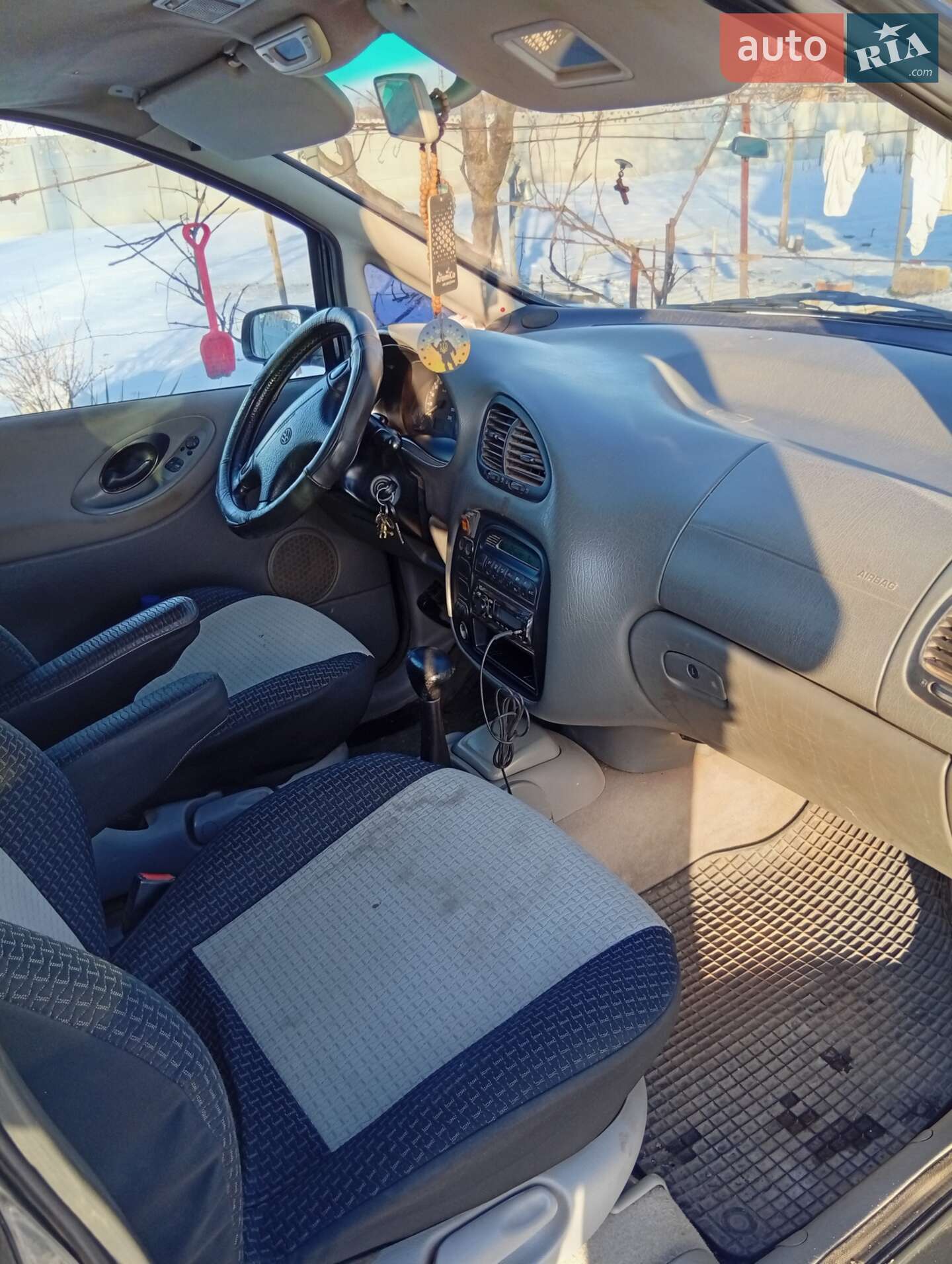 Volkswagen Sharan 2000 VIN WVWZZZ7MZYV032865 фото оголошення 3 з 3