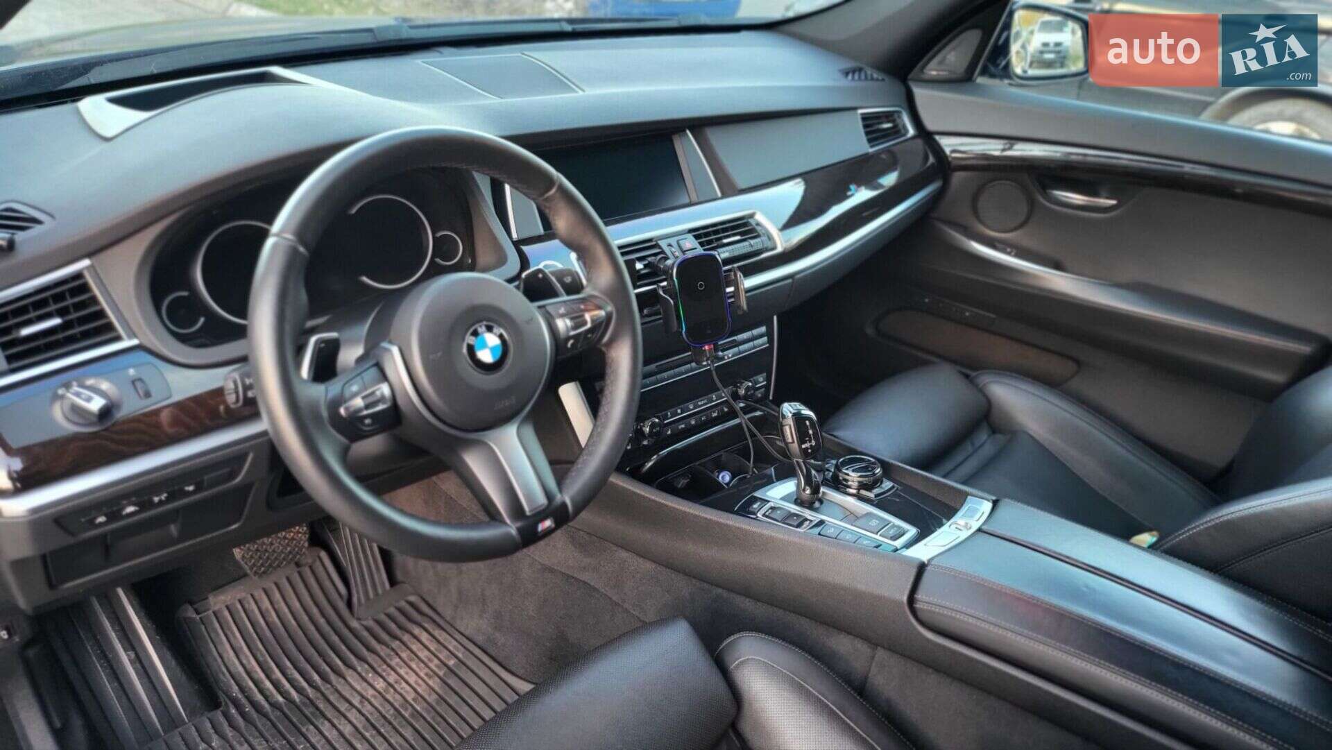 BMW 5 Series GT 2015 VIN WBA5M0C5XGD085169 фото оголошення 45 з 56