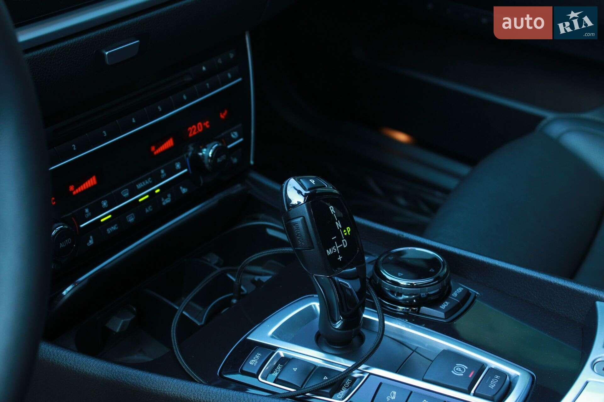 BMW 5 Series GT 2015 VIN WBA5M0C5XGD085169 фото оголошення 47 з 56