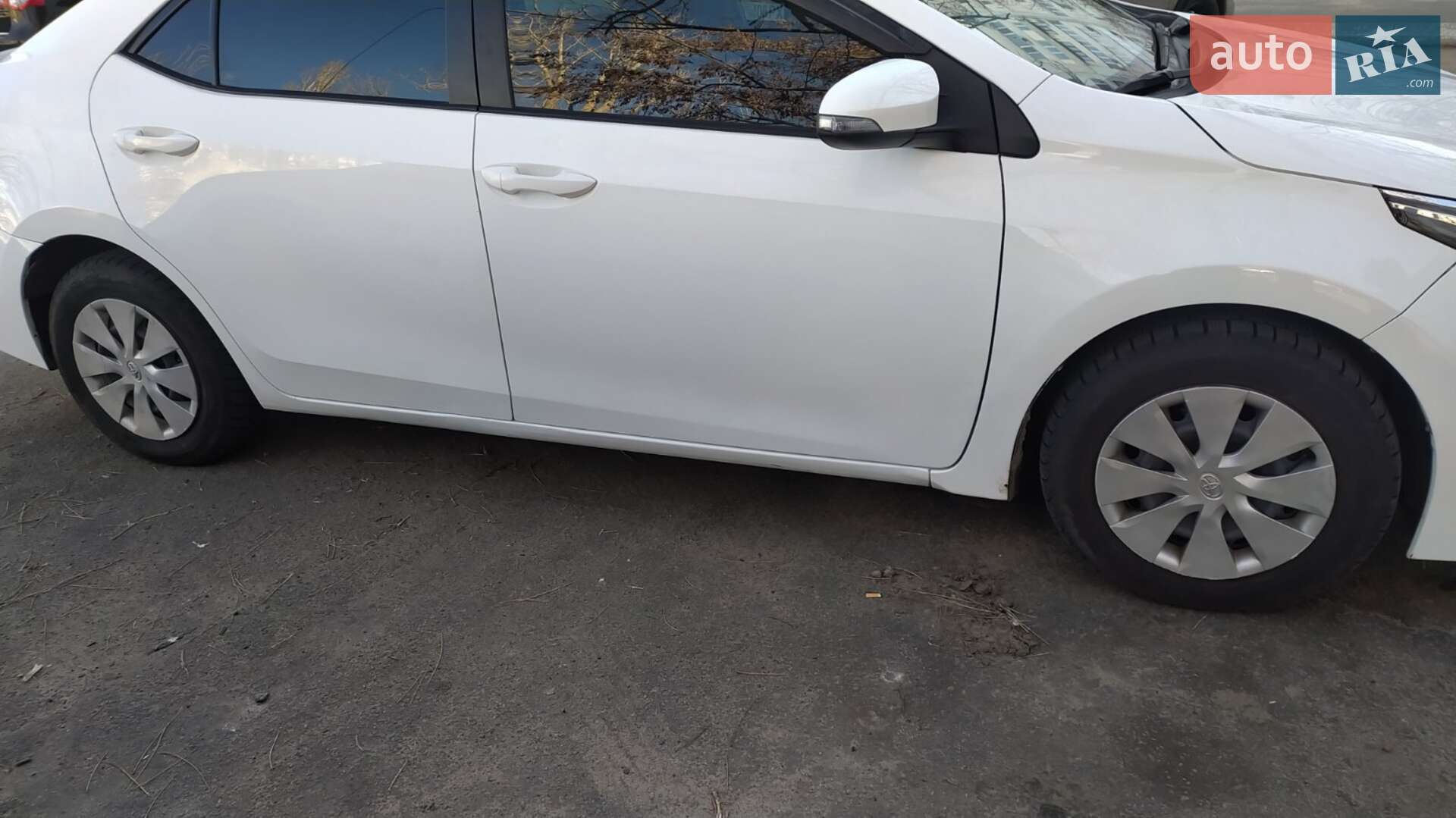Toyota Corolla 2018 VIN NMTBT9JE20R056080 фото оголошення 3 з 13